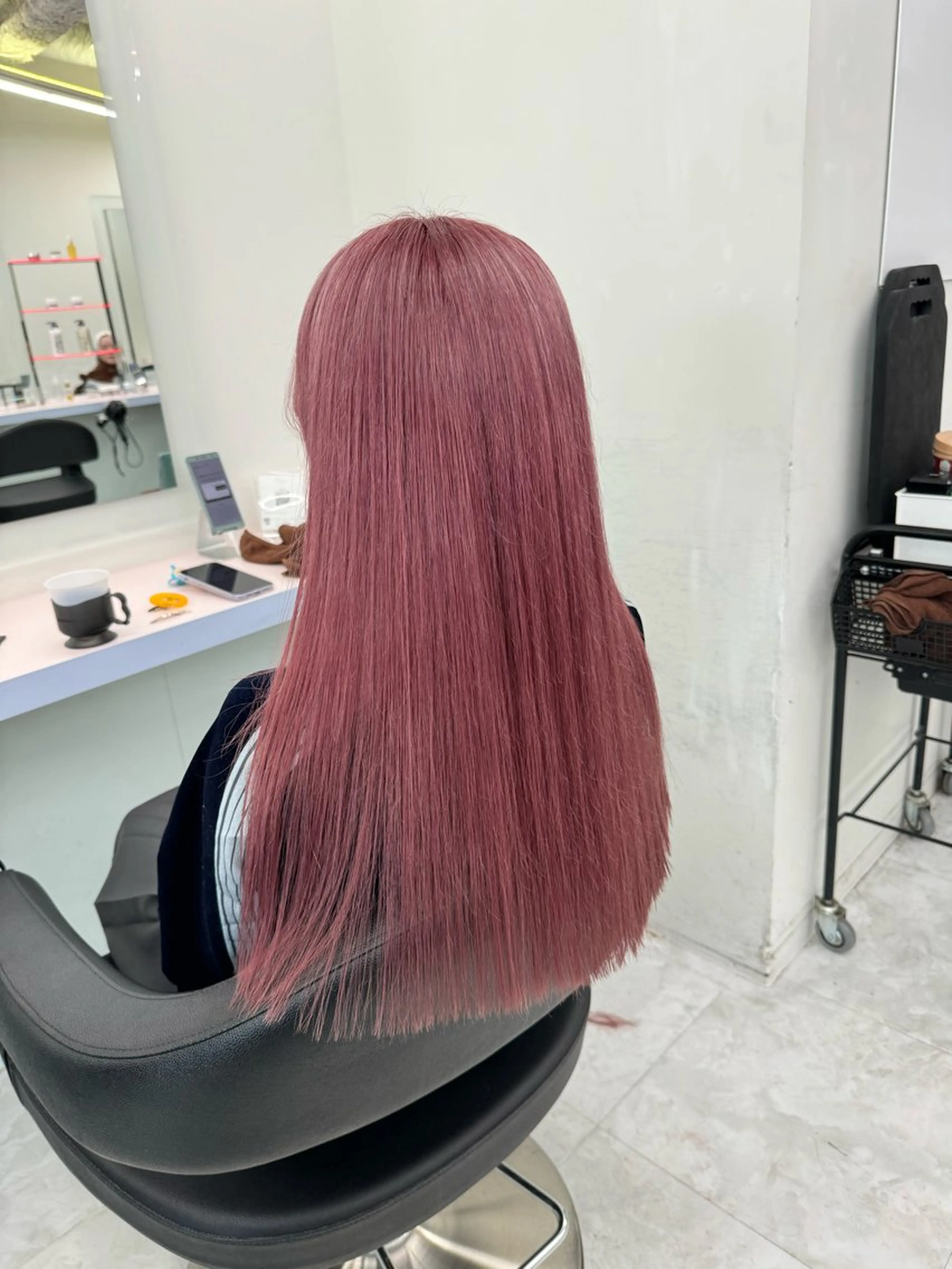セミロング カラー ブリーチ ラベンダーカラー ピンクカラー ピンクラベンダー 髪質改善 カット ヘアカラー ヘッドスパ ヘアセット ♡ブリーチカラー♡ Mirioのヘアスタイル