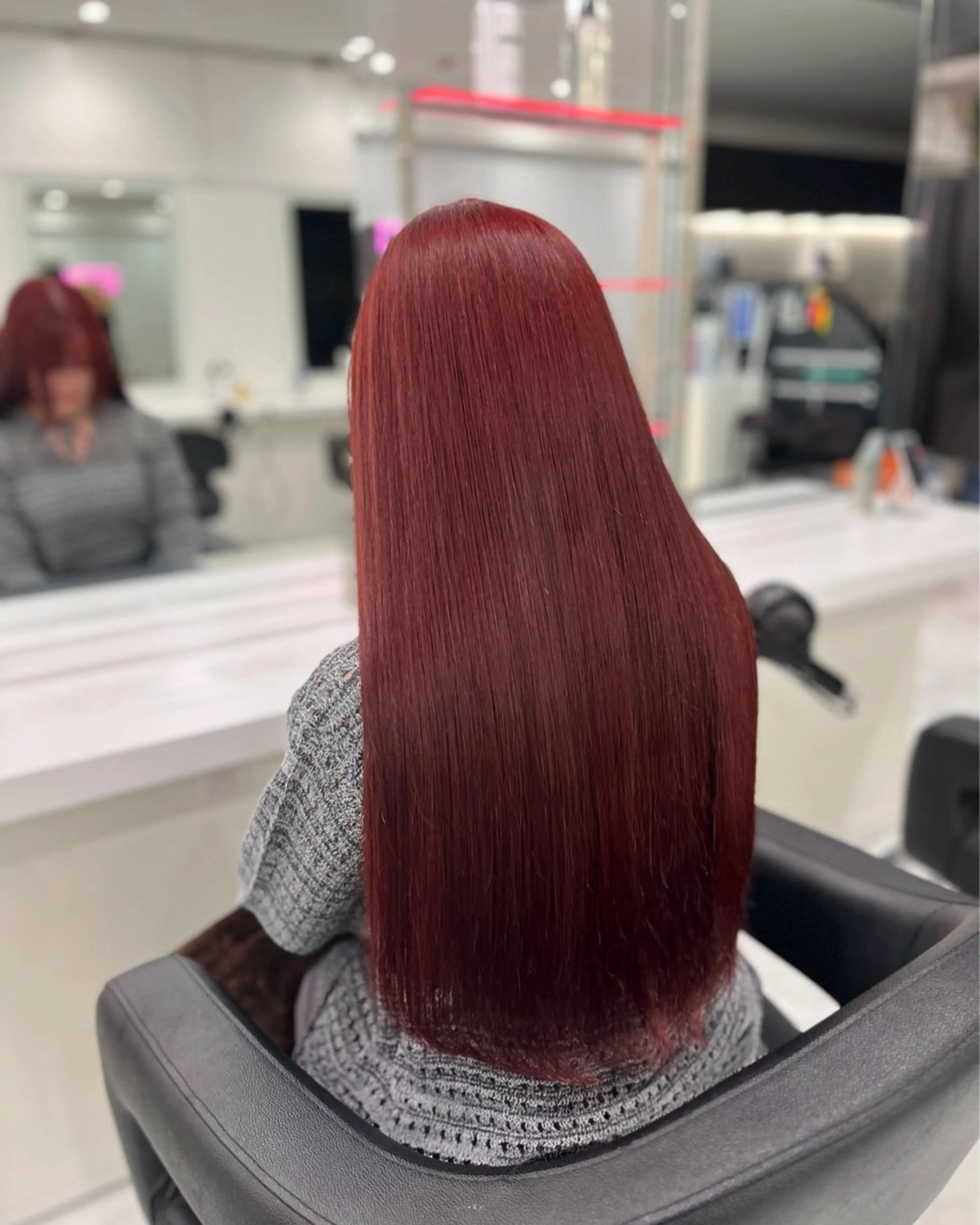 ロング カラー ヘアカラー ダメージレスハイ トーン💖kanonのヘアスタイル