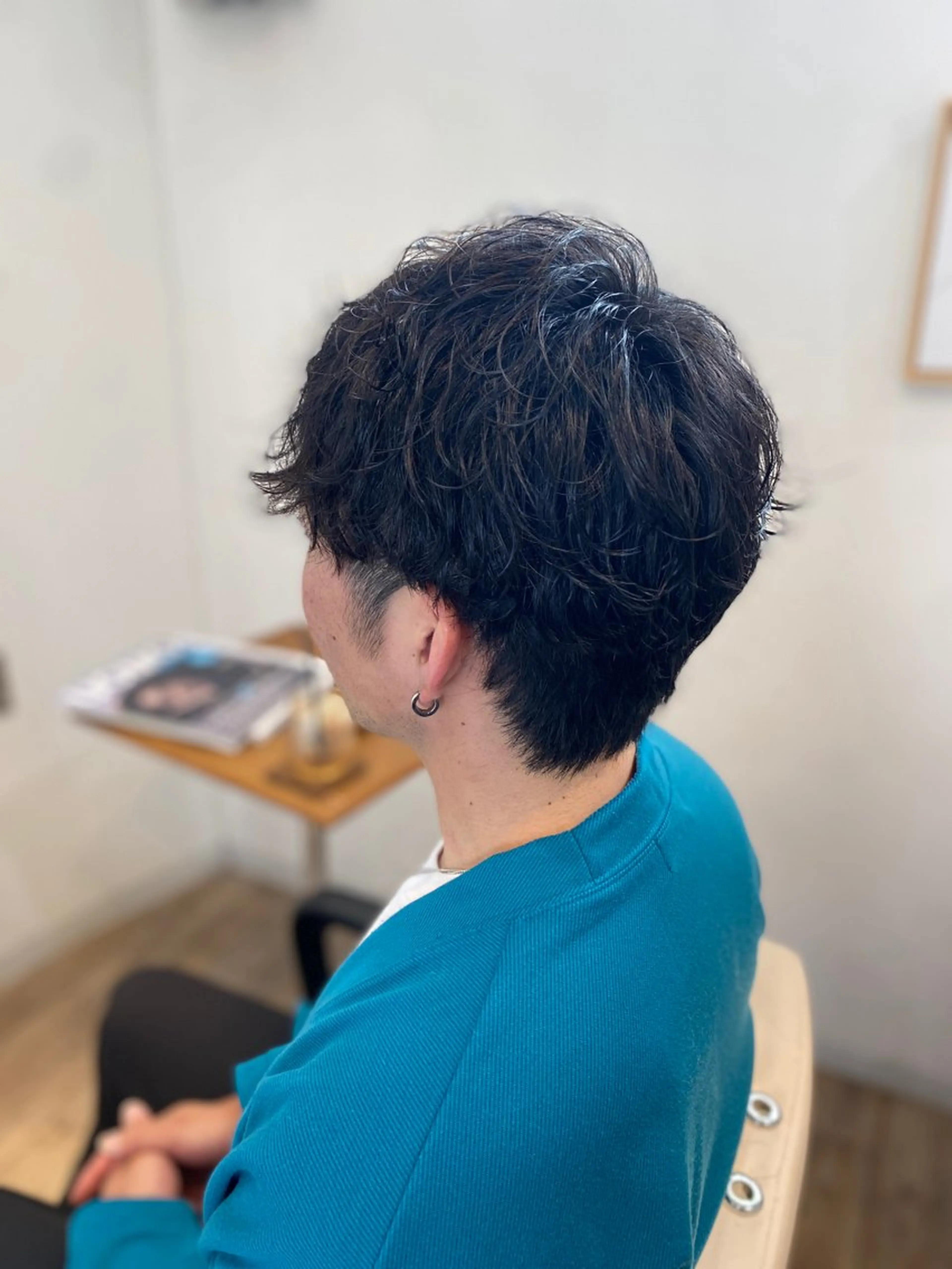 ショート パーマ メンズ メンズパーマ ツイストスパイラルパーマ スパイラルパーマ カット ヘッドスパ 安住 千明のヘアスタイル