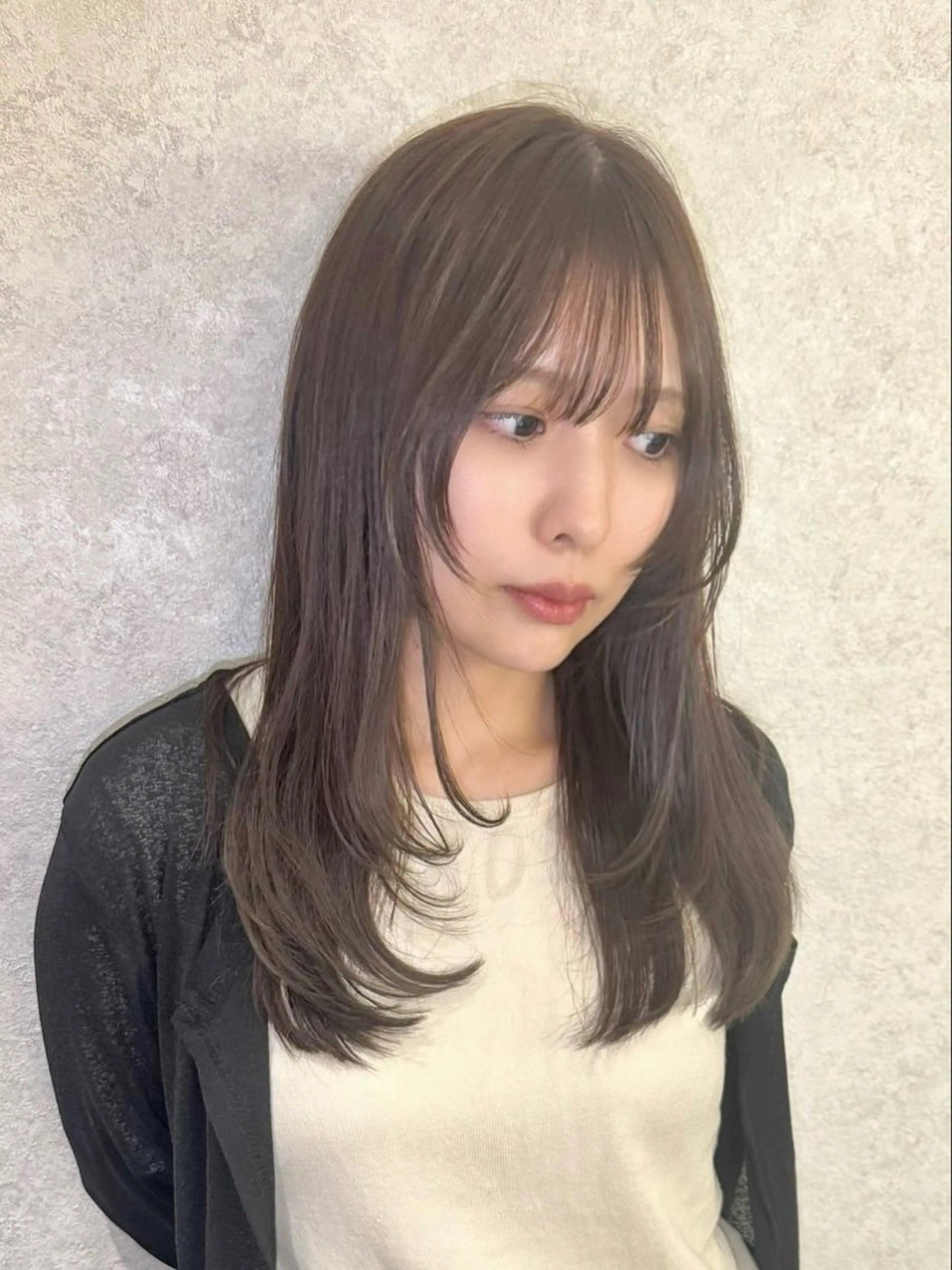 セミロング カット ヘアカラー オオタ ユキのヘアスタイル