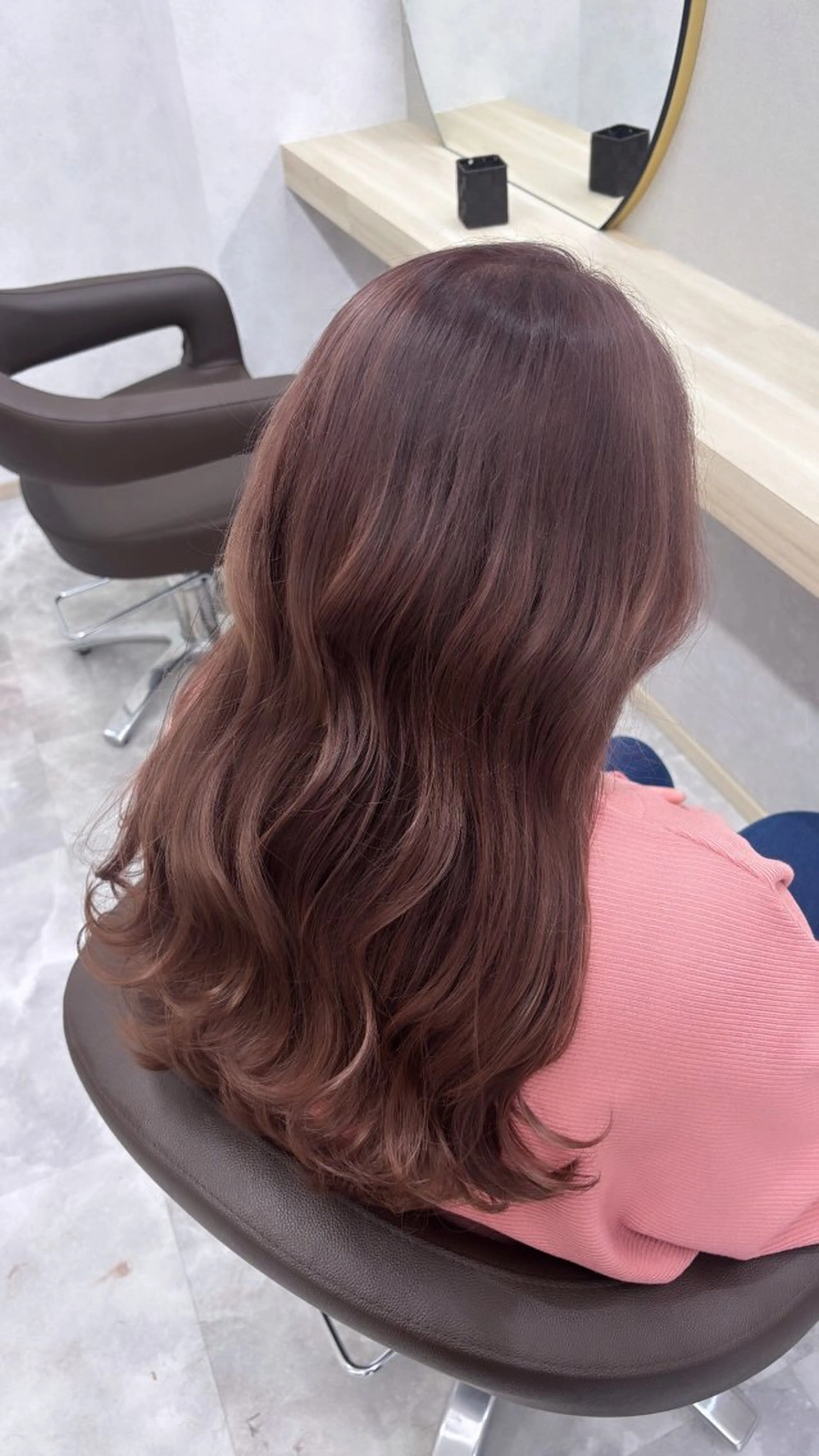 ロング カラー ヘアカラー KEEN.所属・よこみぞ こなつのヘアスタイル
