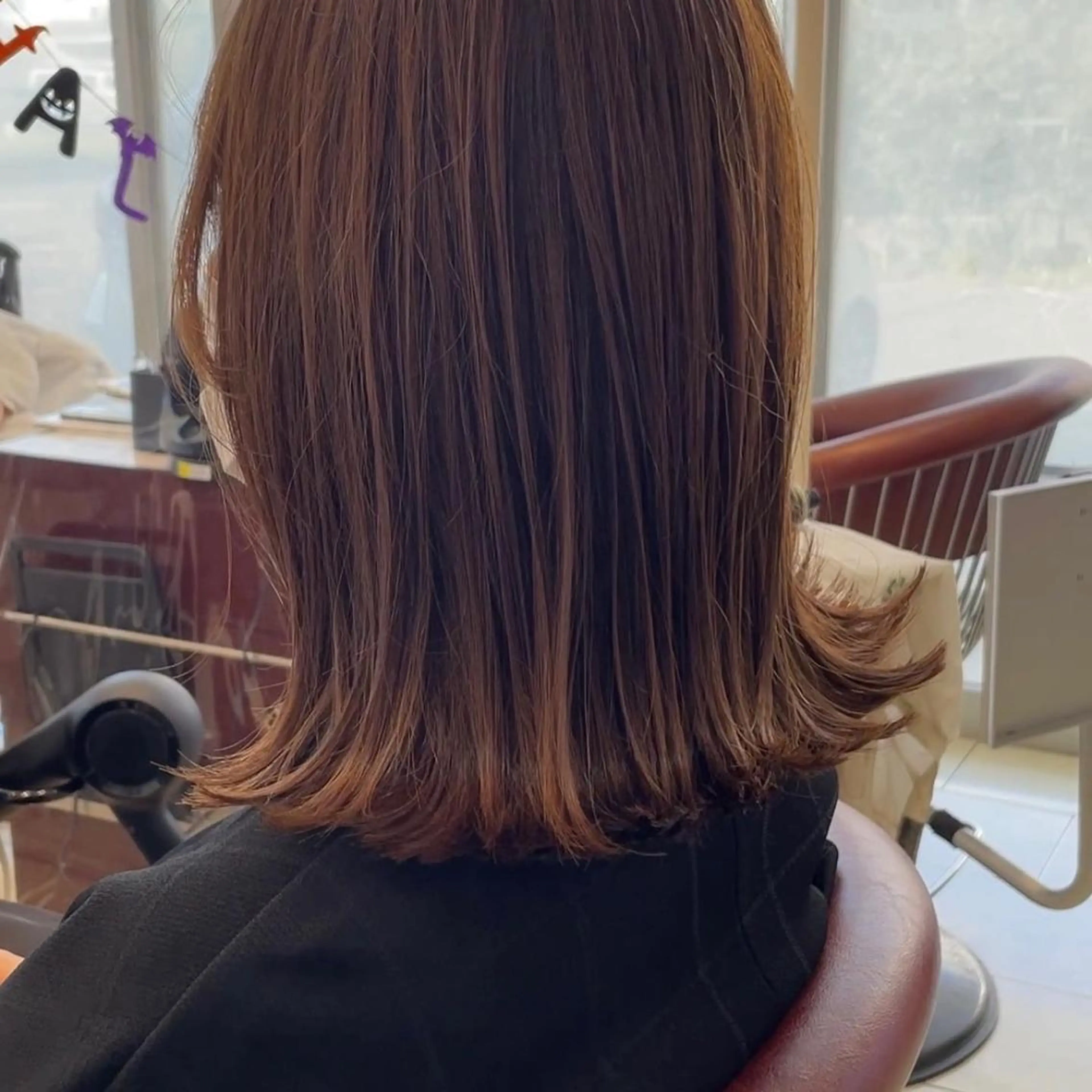 ミディアム カラー パーマ ヘアアレンジ メンズ キッズ マツエク・マツパ 子どものヘアアレンジ メンズバレイヤージュ バレイヤージュ グラデーションカラー レイヤーカット sara 荒井店のヘアスタイル