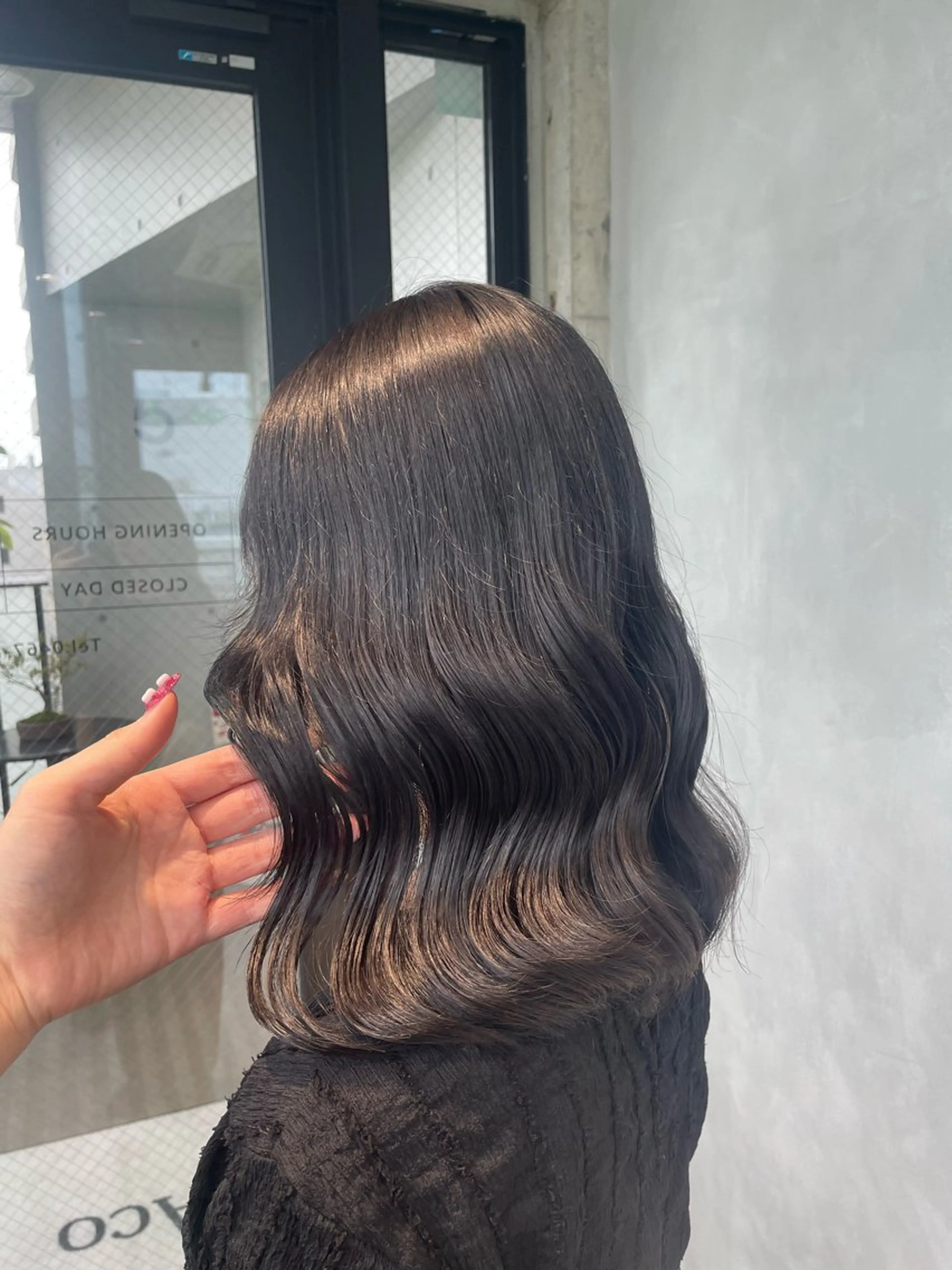 カラー 暖色/ハイトーン/ カラー/HBLのヘアスタイル