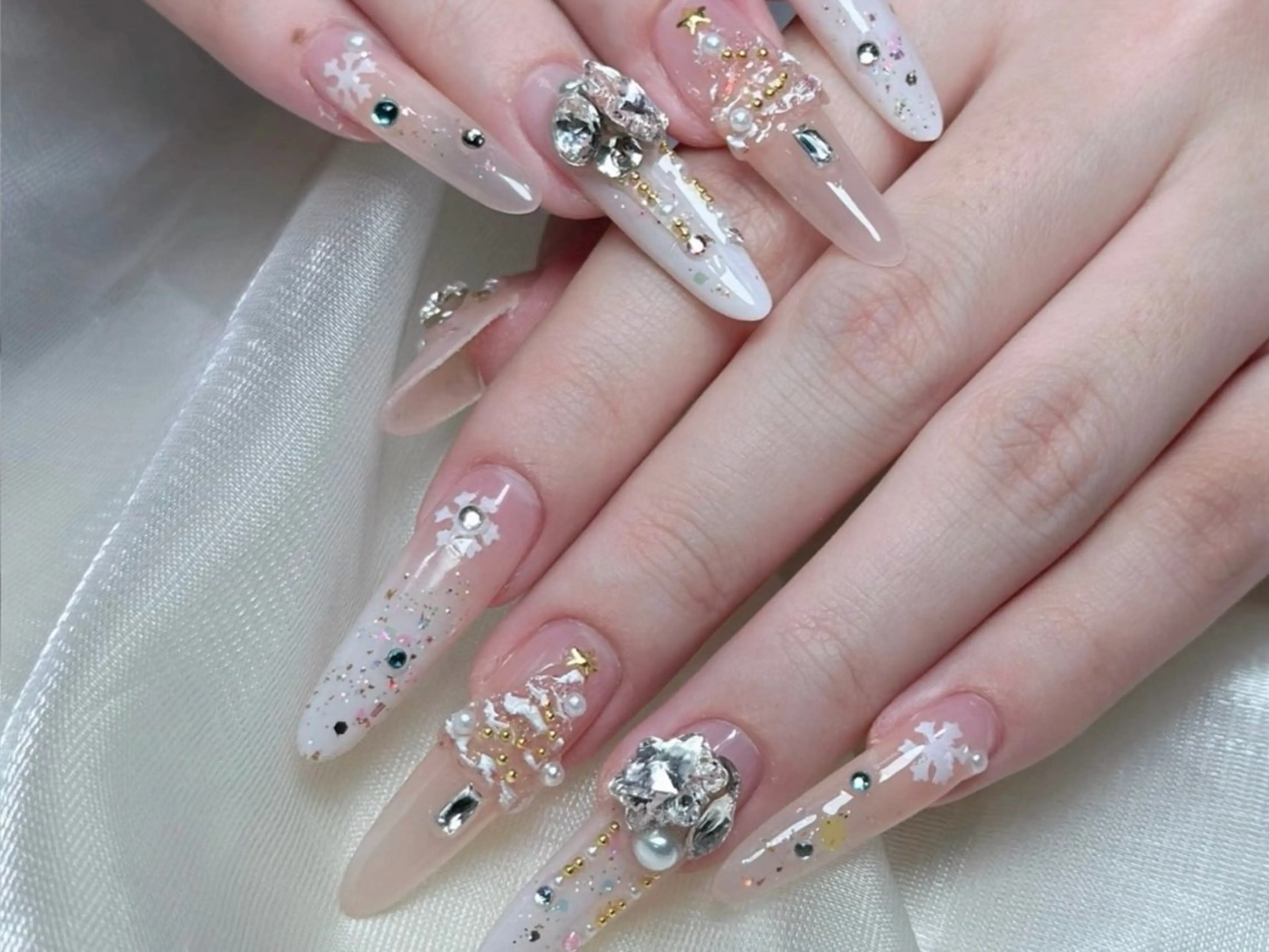 ロング Nail Salon Celine 柏店所属・Nail Salon Celine柏店のネイルデザイン