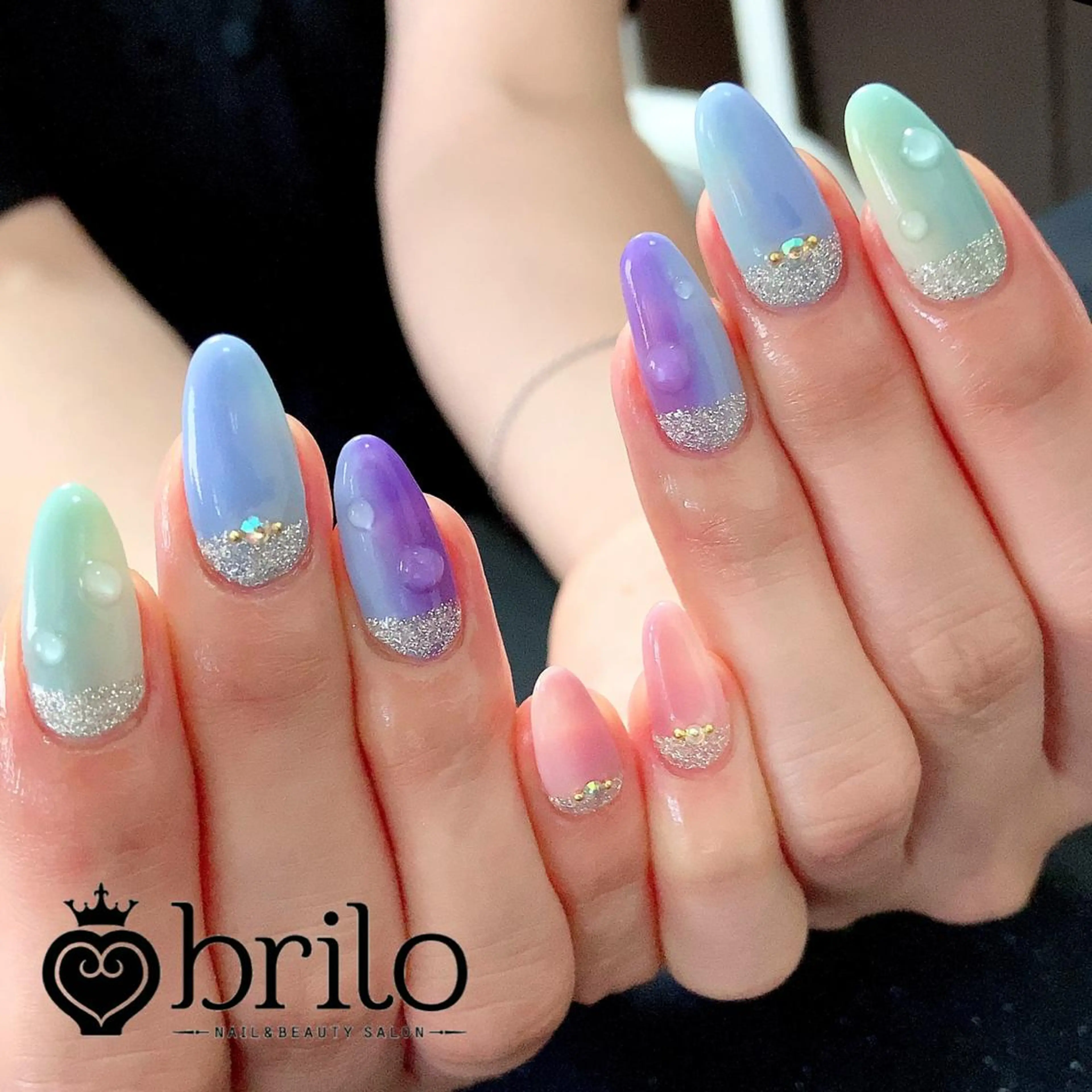 ネイル グラデーション brilo erikaのネイルデザイン