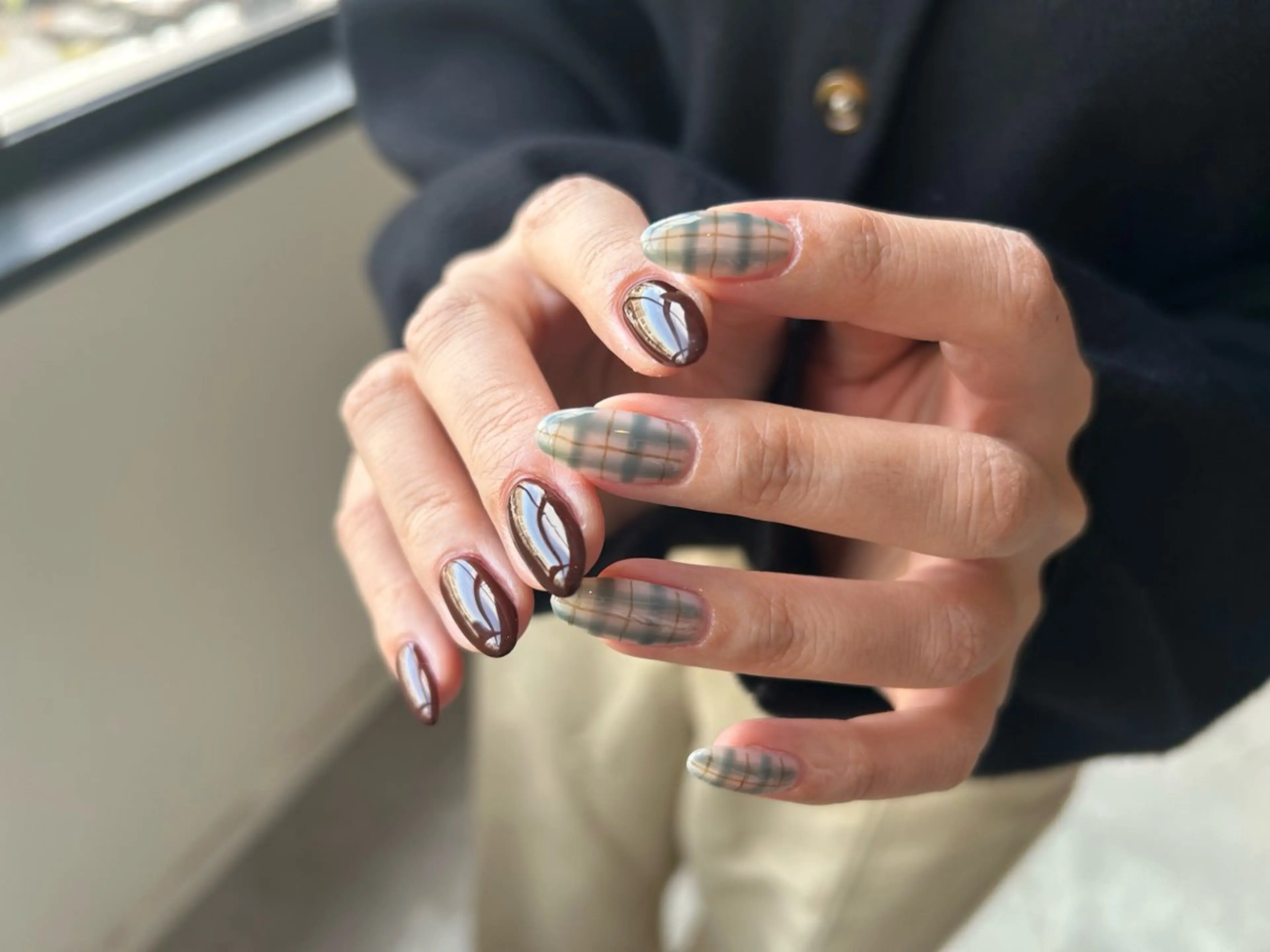 ネイル ブラウン ハンドネイル sol nailのネイルデザイン