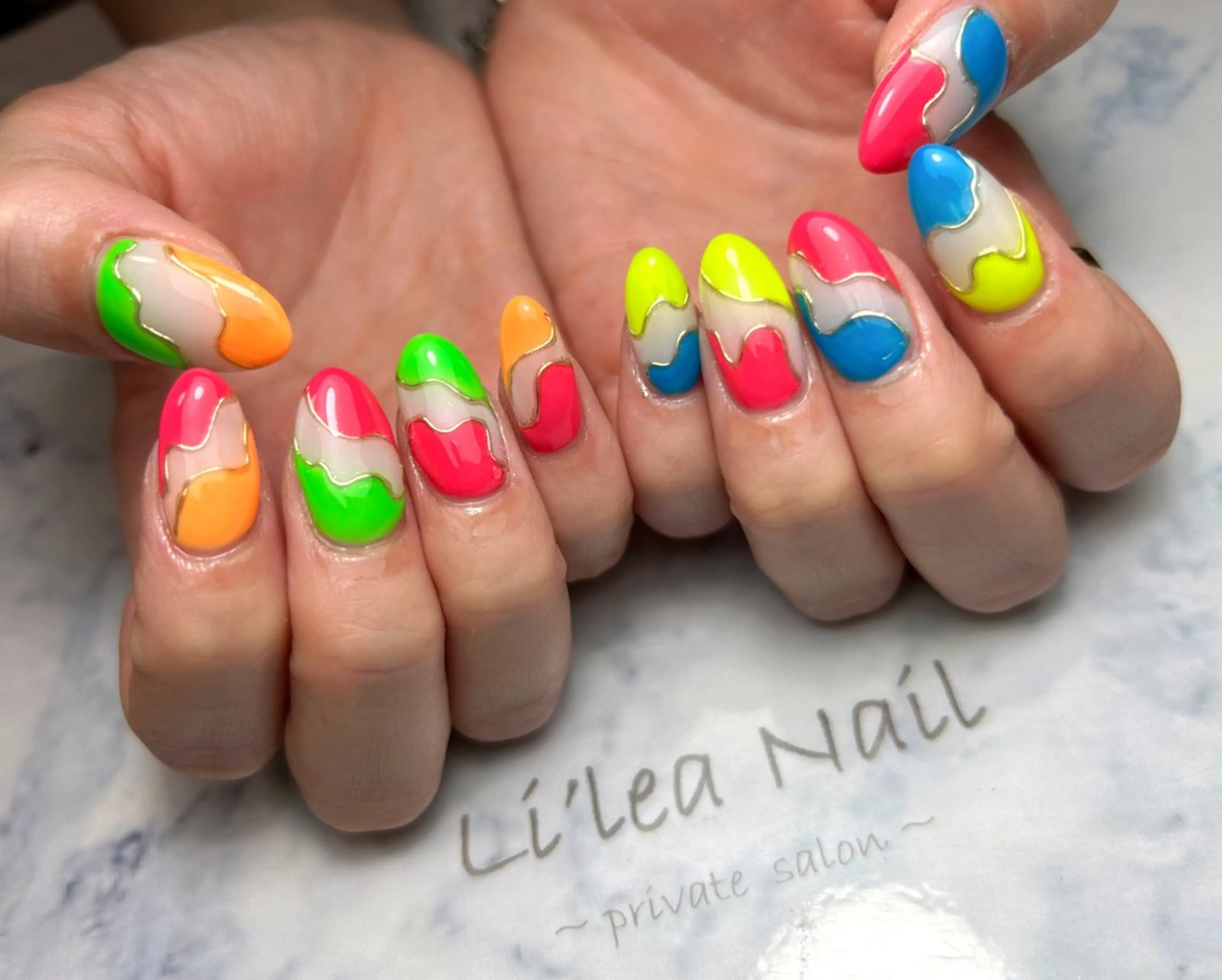 ネイル Li'leaNail AINAのネイルデザイン