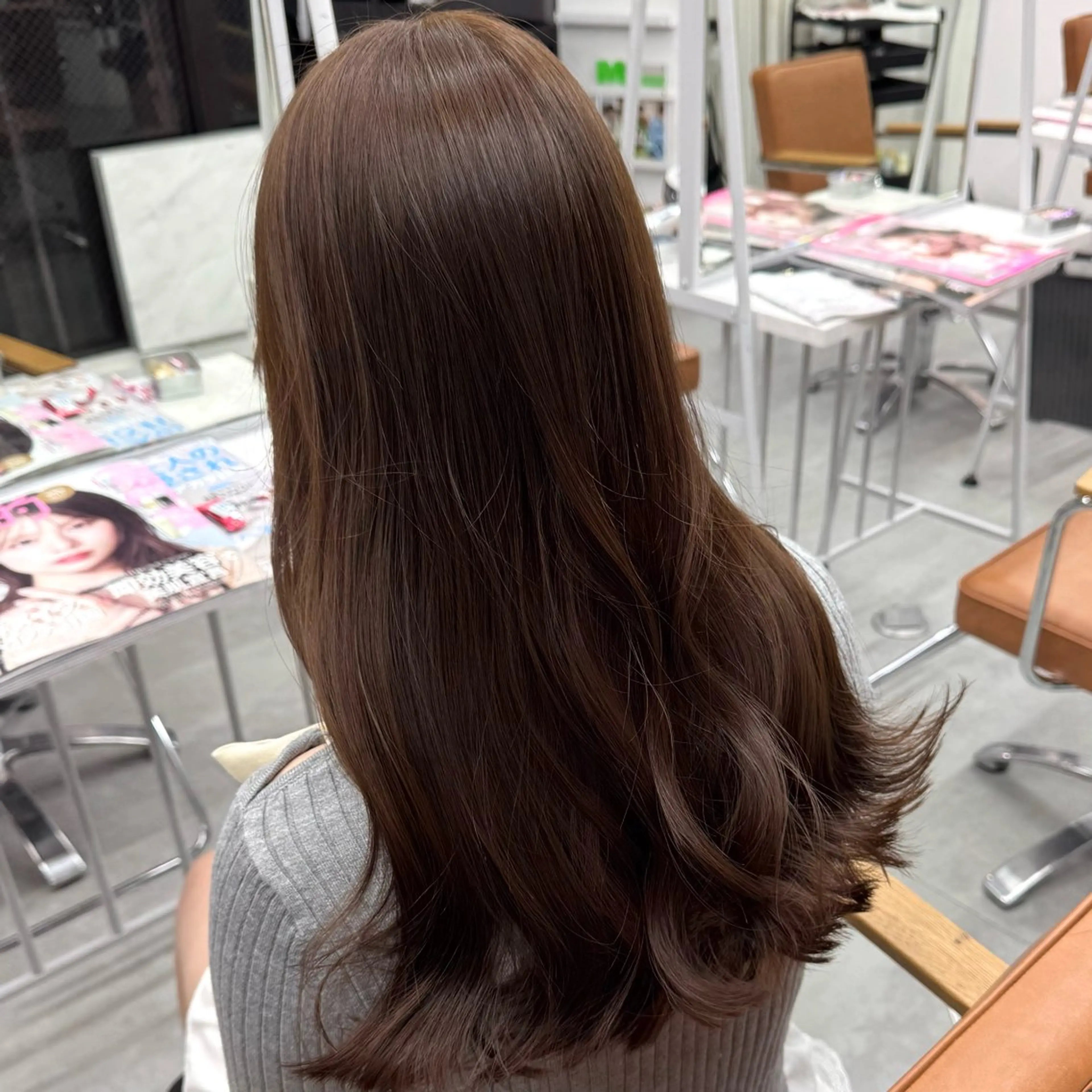 ロング カラー ヘアアレンジ ブリーチなしカラー /ベージュ/安形翔のヘアスタイル