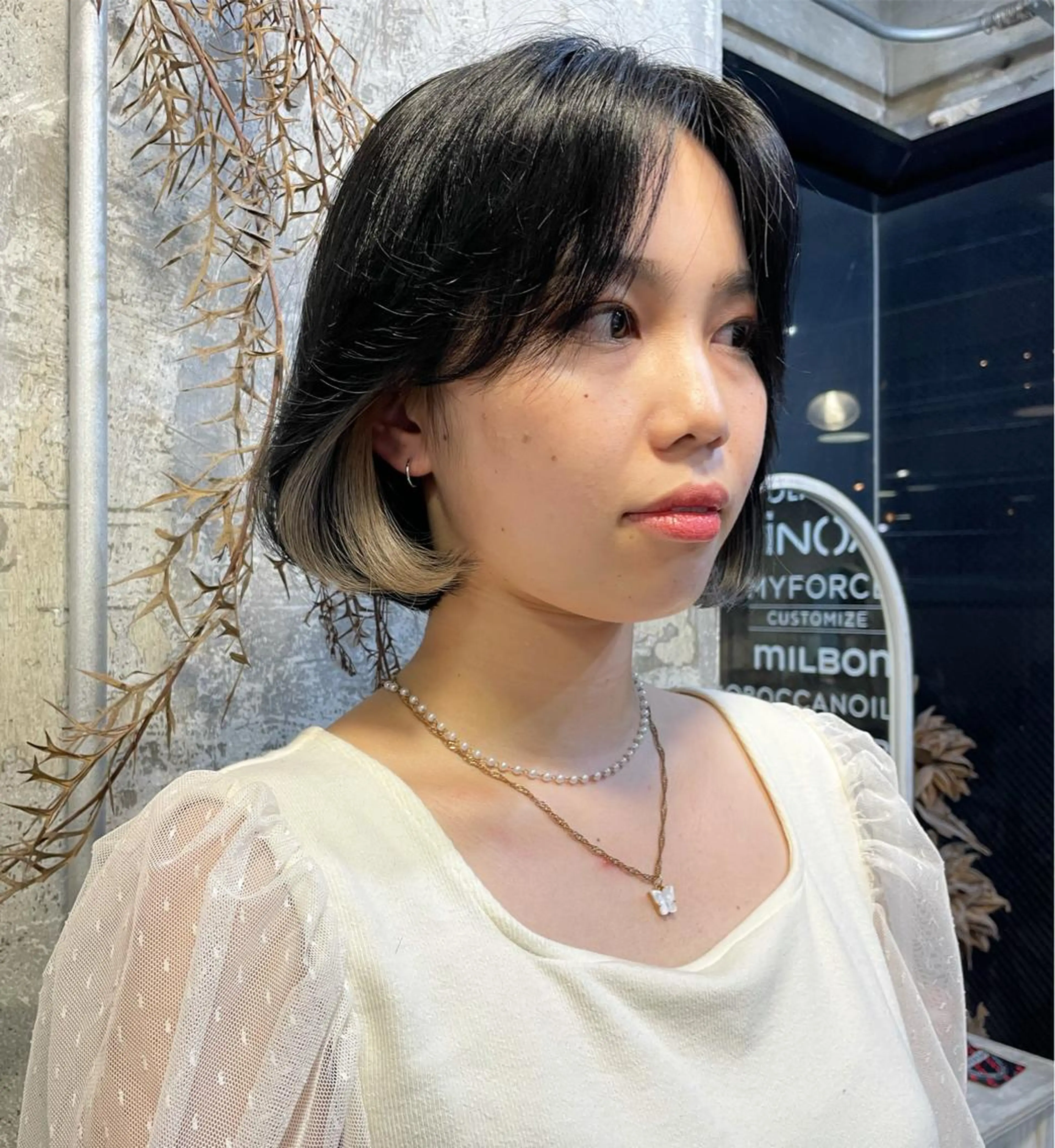 ショート カラー ヘアアレンジ 🫧🇰🇷韓国ヘア レイヤー🐺Yutaのヘアスタイル