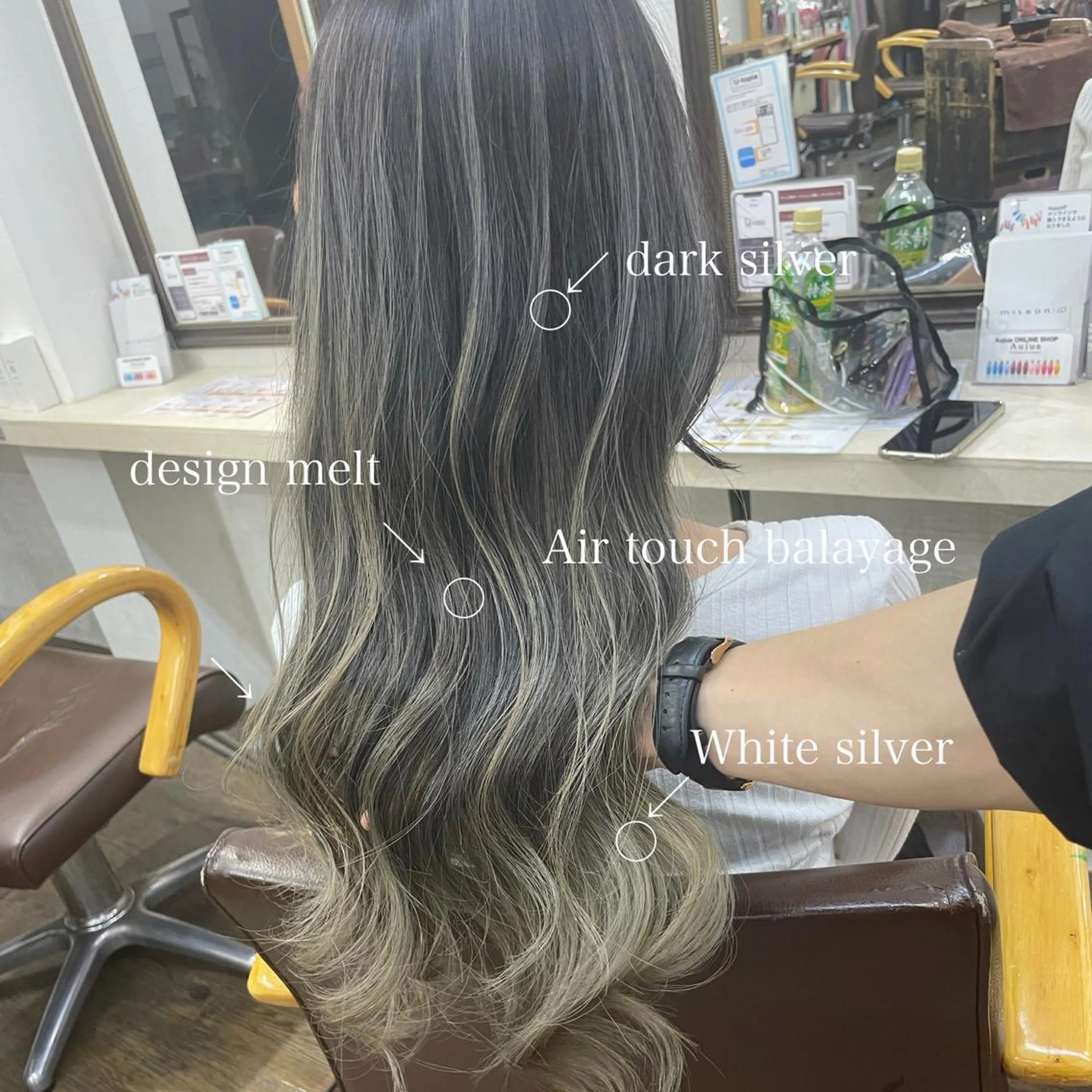 ロング カラー ヒカ/外国人風 デザインカラーのヘアスタイル