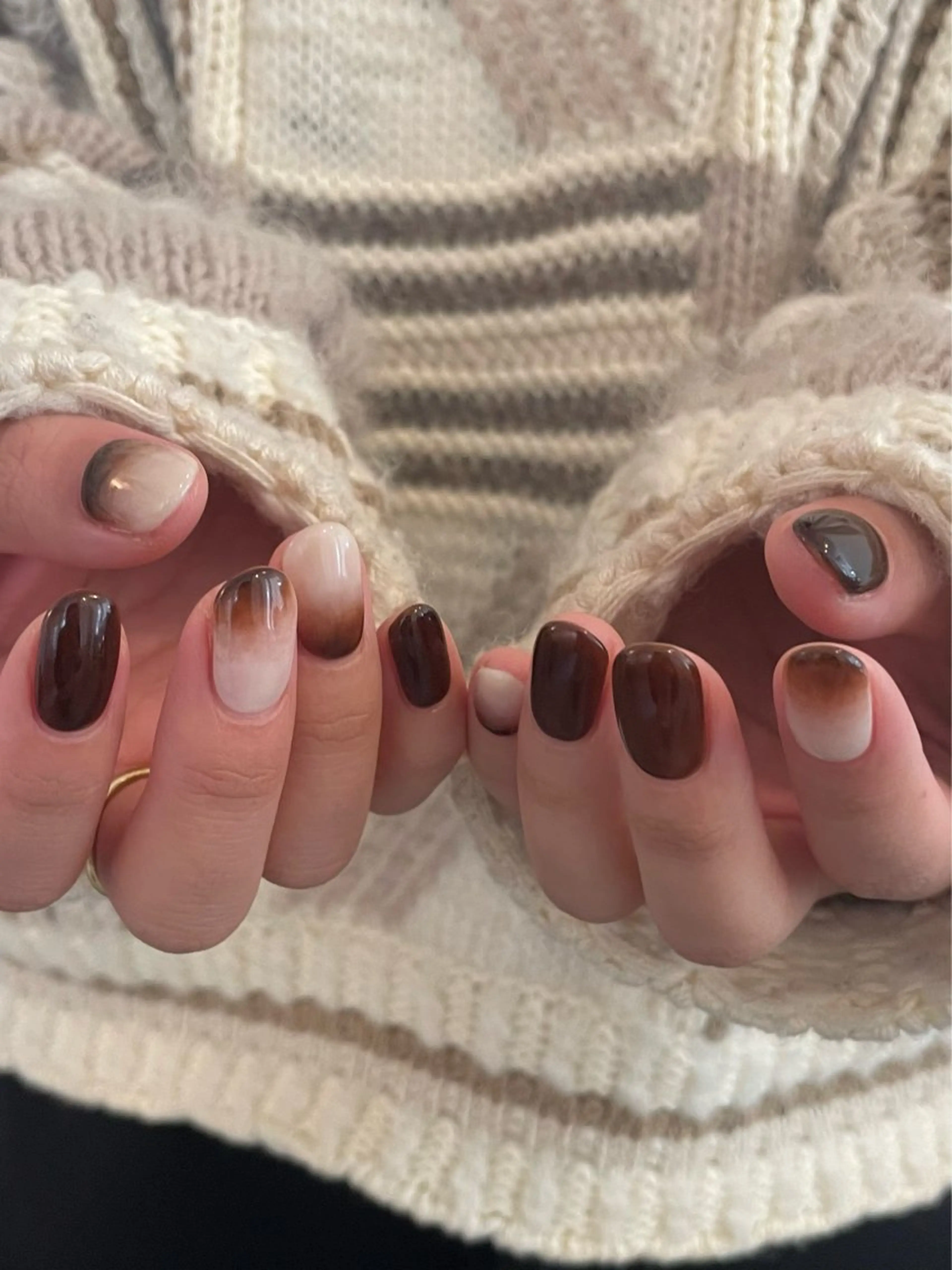 ネイル ハンドネイル roof nailのネイルデザイン