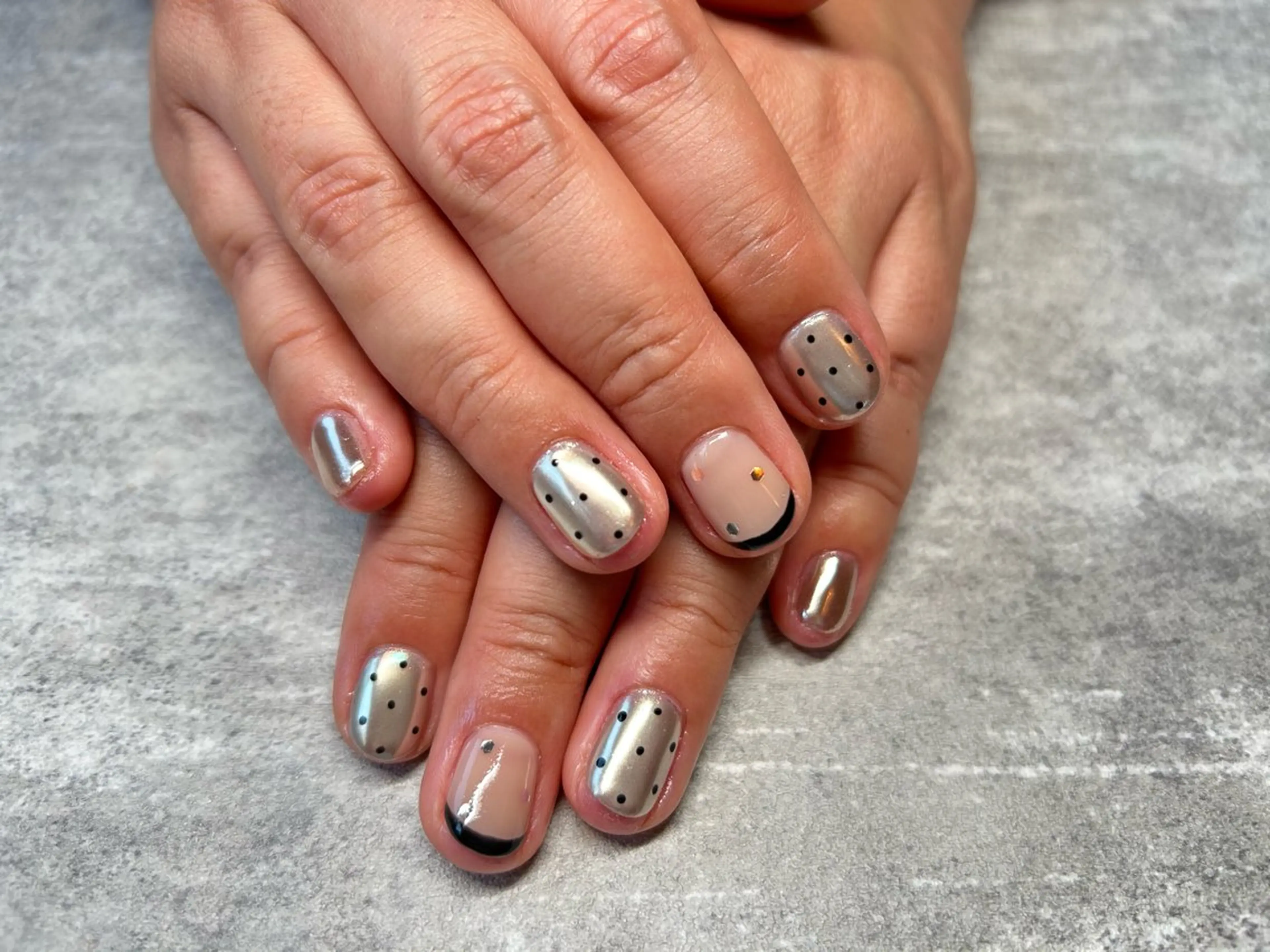 ネイル ハンドネイル Lisa’s Salonのネイルデザイン