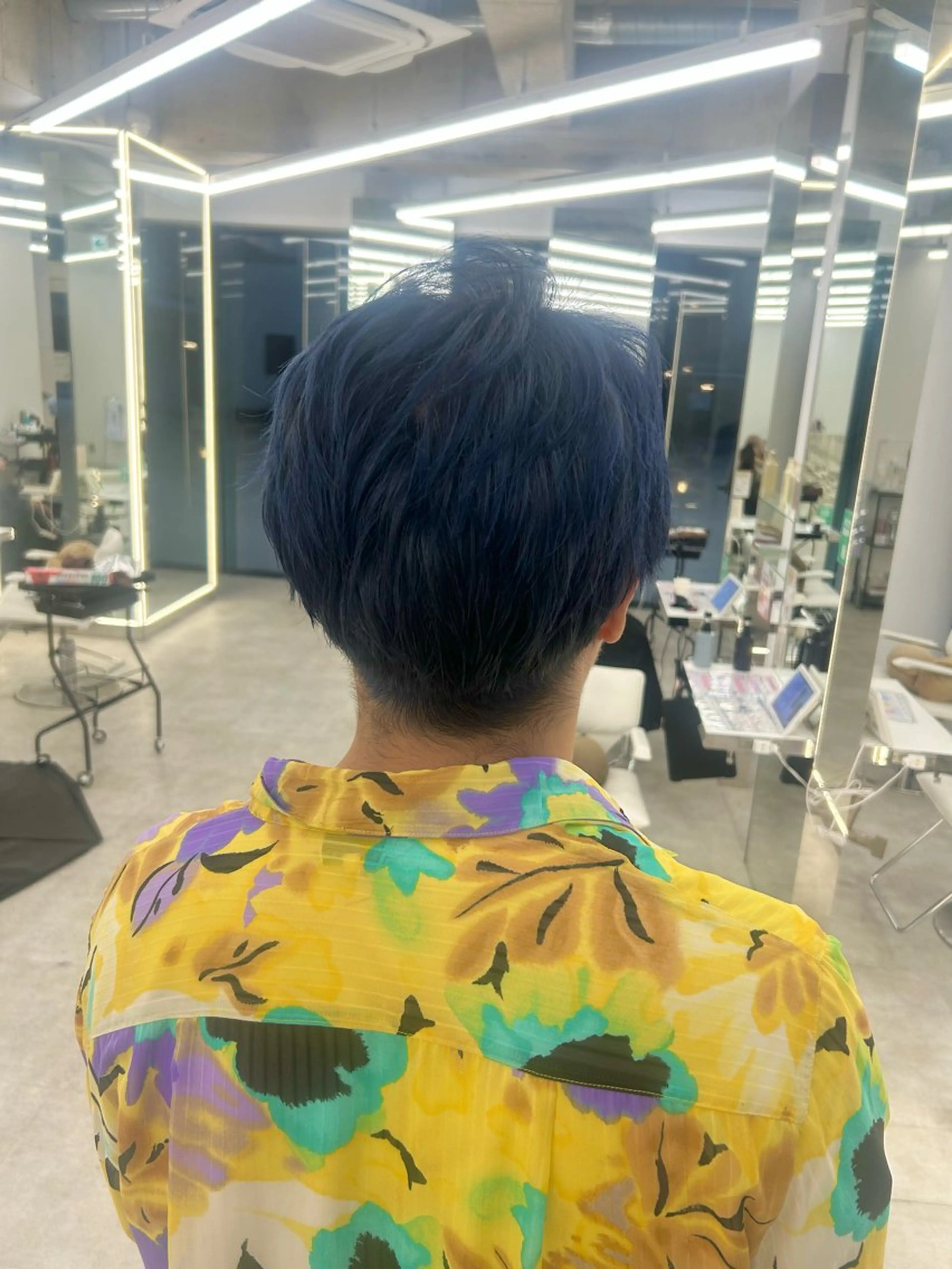 ショート カラー メンズ ヘアカラー はるか/ブリーチカラ ー/ヘアアレンジ🤍のヘアスタイル