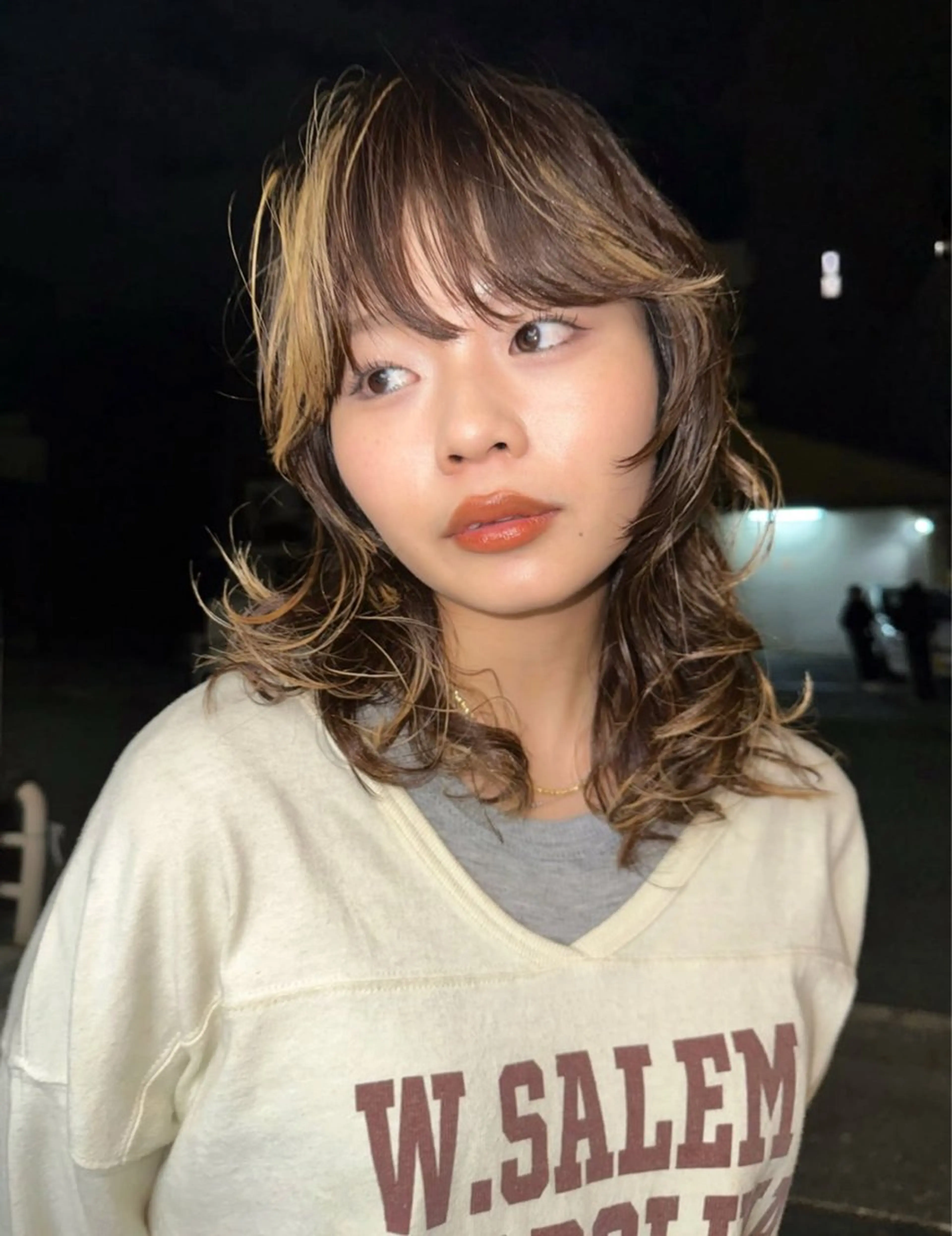 ミディアム カラー パーマ ミディアムパーマ ベージュカラー ブロンド ブロンドベージュ ハイライトカラー カット ヘアカラー パーマ /レイヤー 榛地渉馬 /矢場町のヘアスタイル