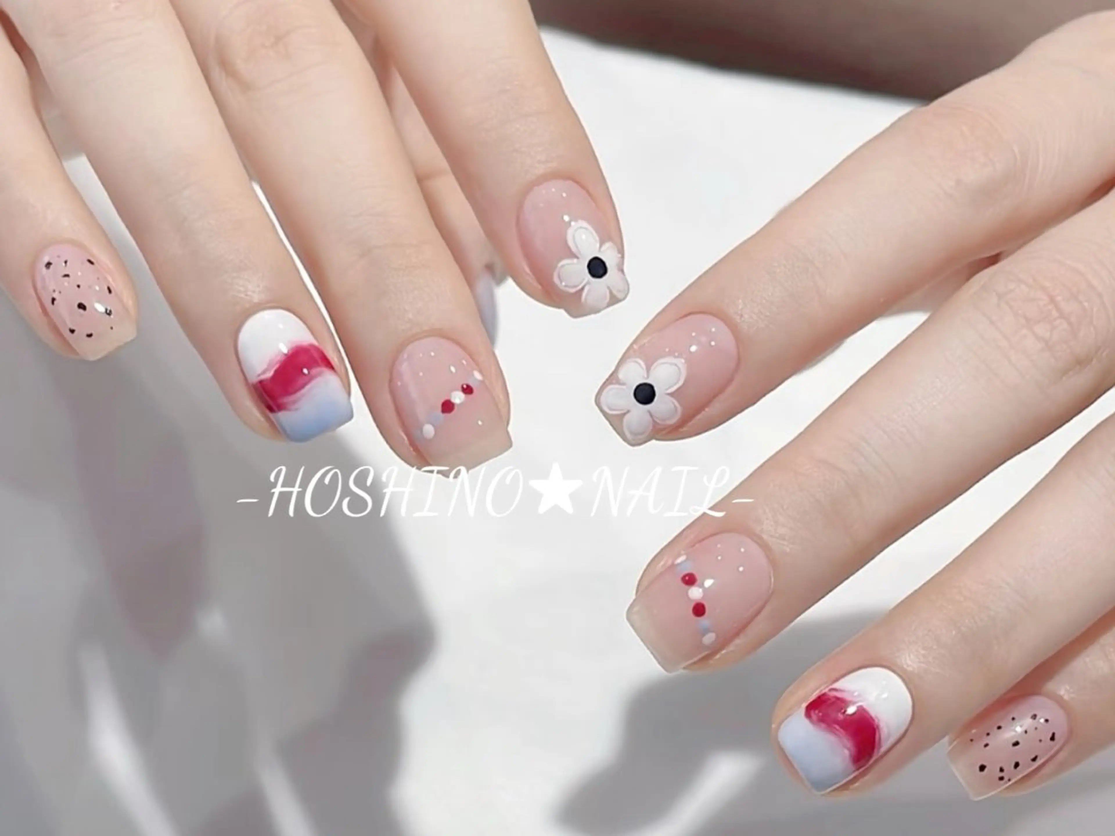 ネイル オーロラネイル チークネイル ドット フットネイル フレンチネイル ハンドネイル ★HOSHINO NAIL★新宿店のネイルデザイン