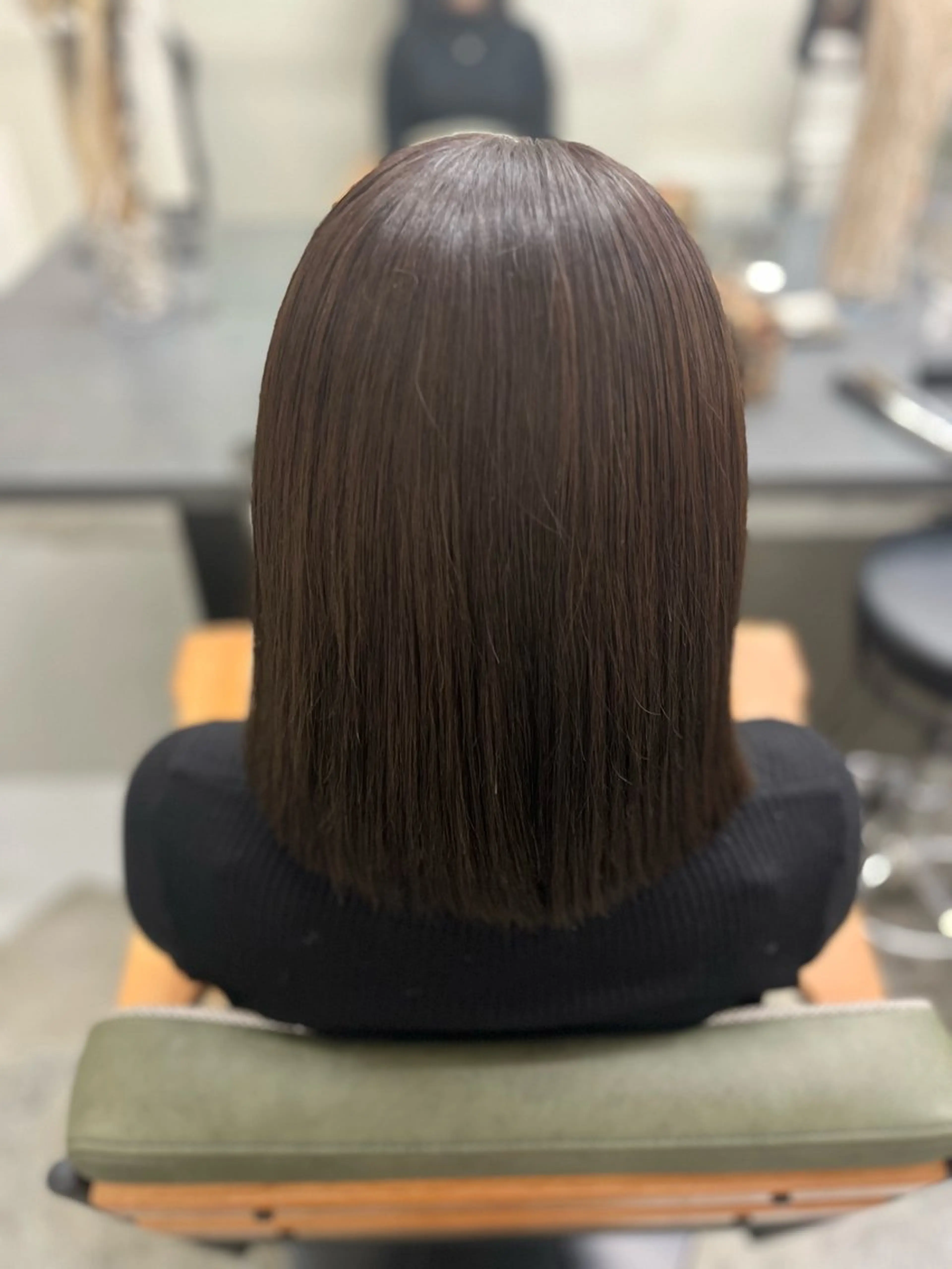 カラー nico 麻生 花輪 美優のヘアスタイル