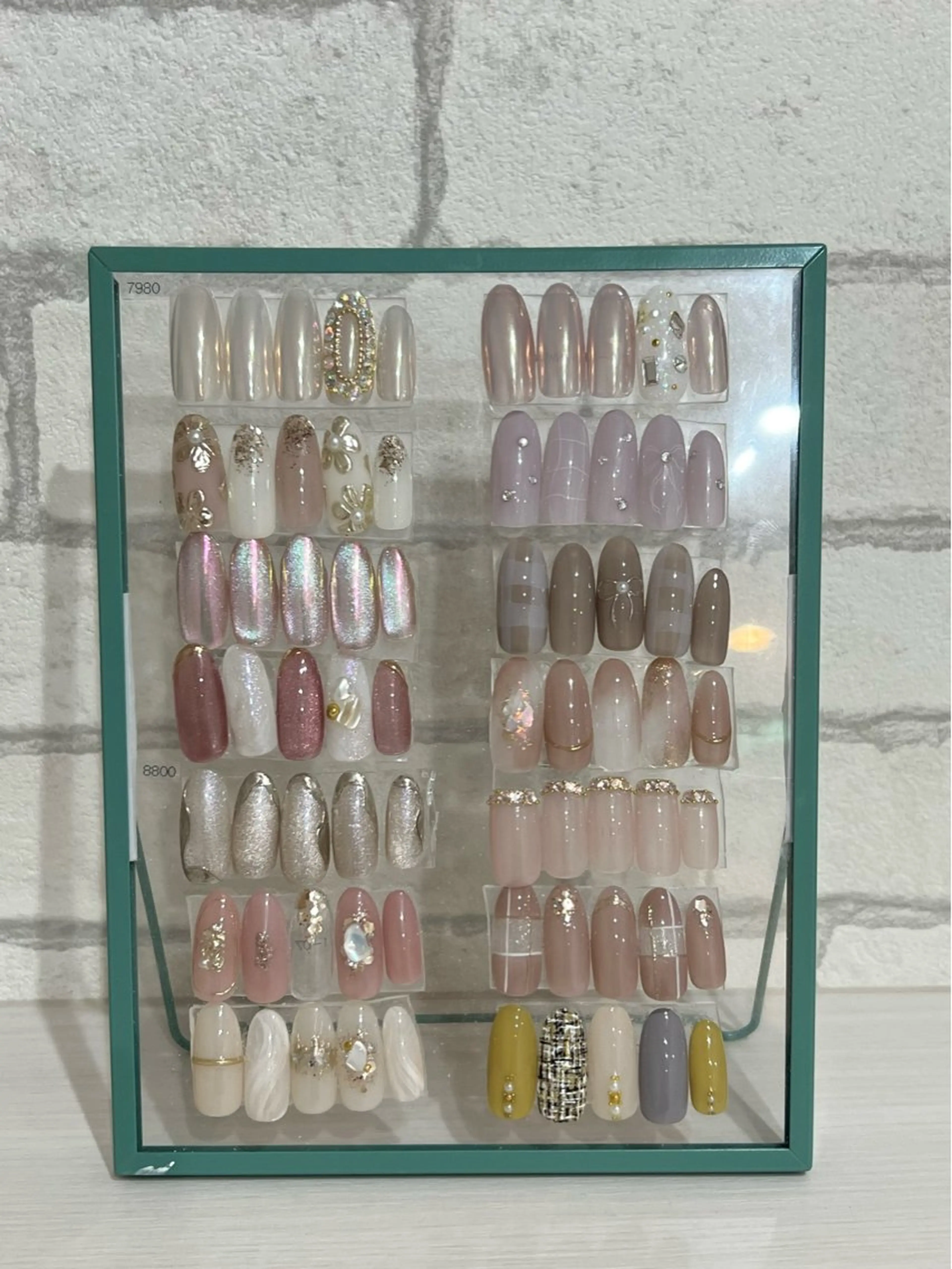 ネイル 山口 遥音のネイルデザイン