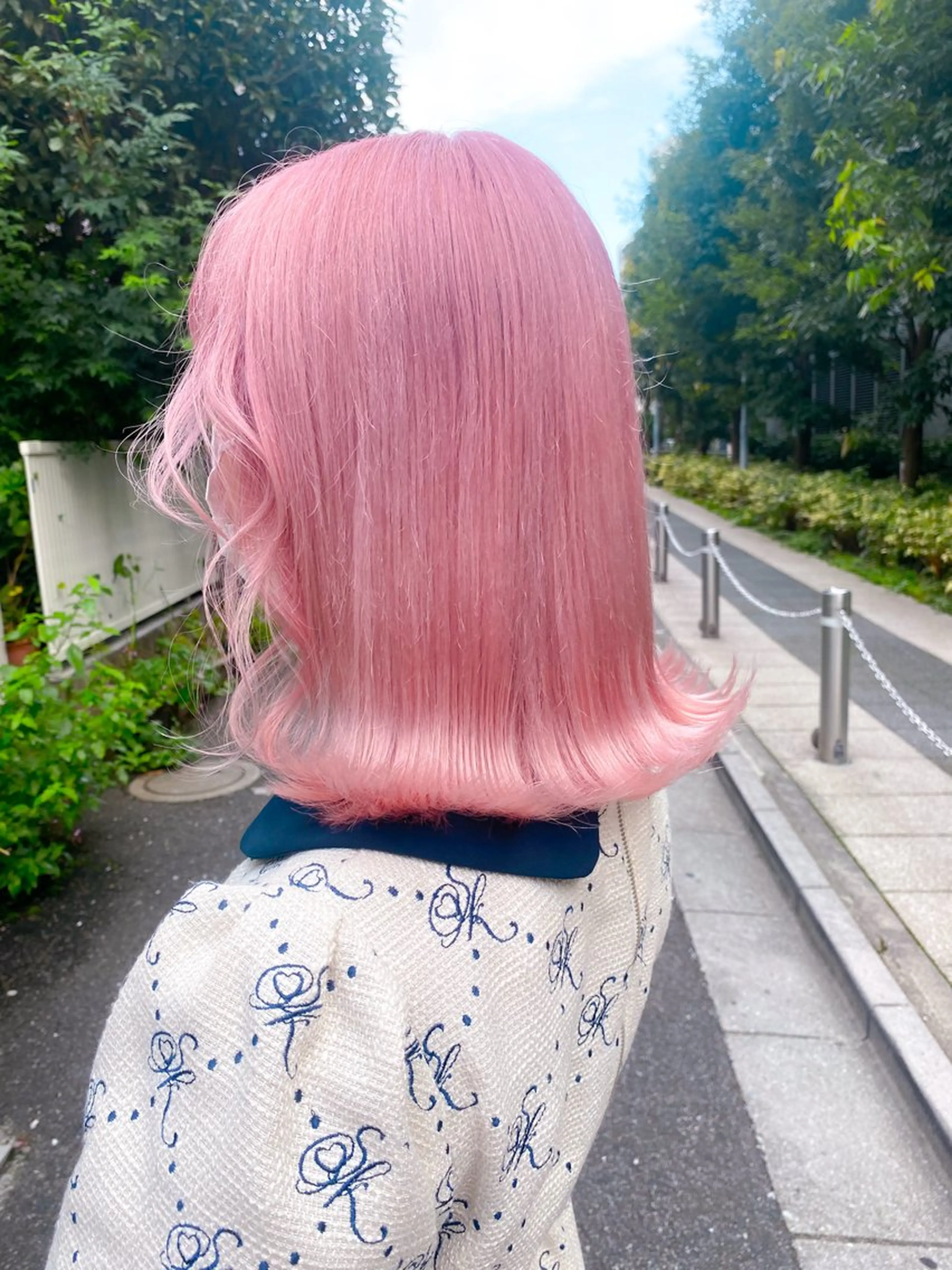 ミディアム カラー カシス ハイトーンカラー インナーカラー 韓国風カラー ラベンダーカラー ヘアカラー Chérie所属・Chérie 渋谷/カラーサロンのヘアスタイル