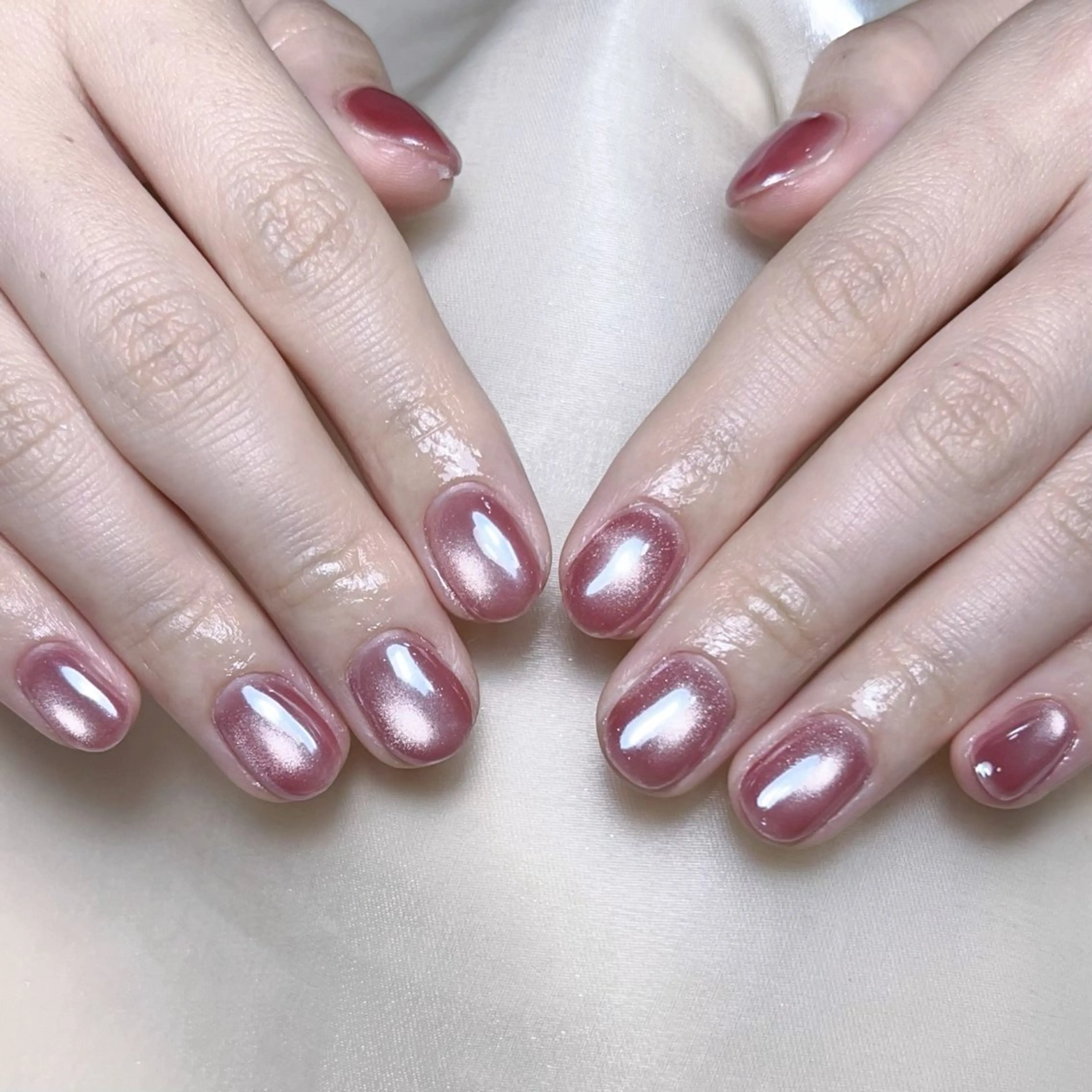 メンズ ネイル メンズ韓国風 アートネイル オーロラネイル ガーリー キラキラネイル ハンドネイル Nail salon 木にいるのネイルデザイン