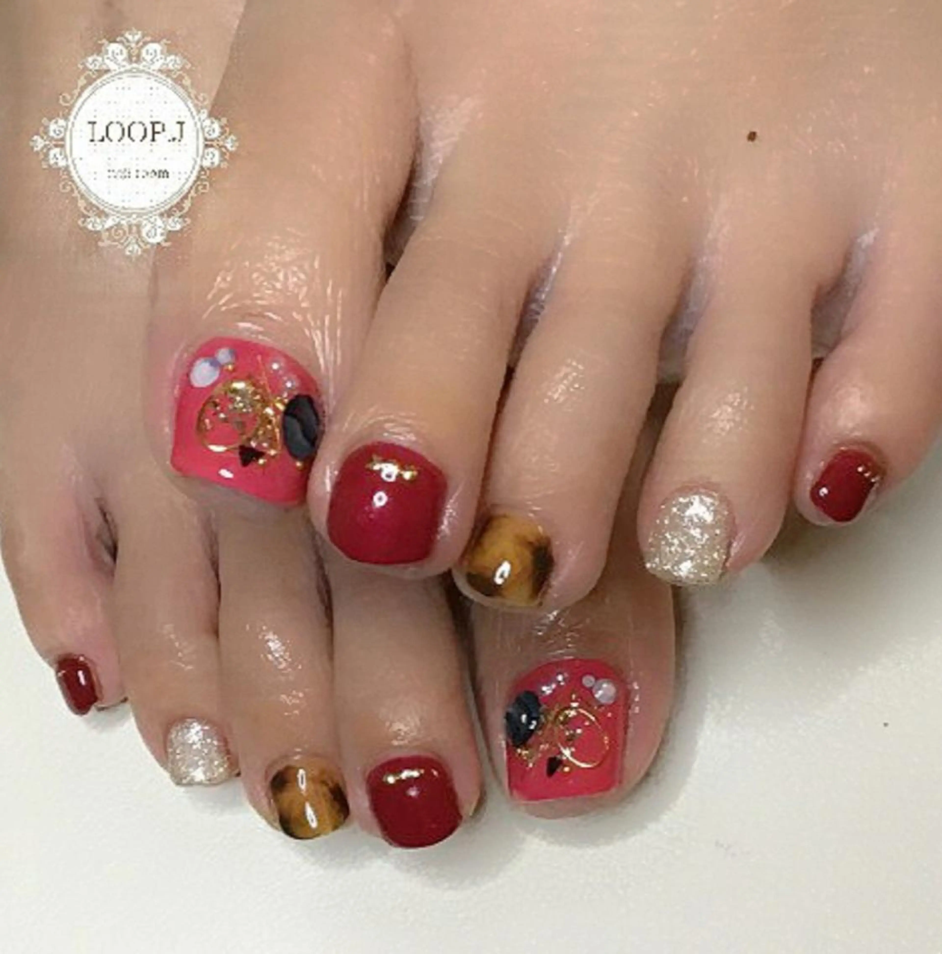ネイル フットネイル おおくぼ めぐみのネイルデザイン