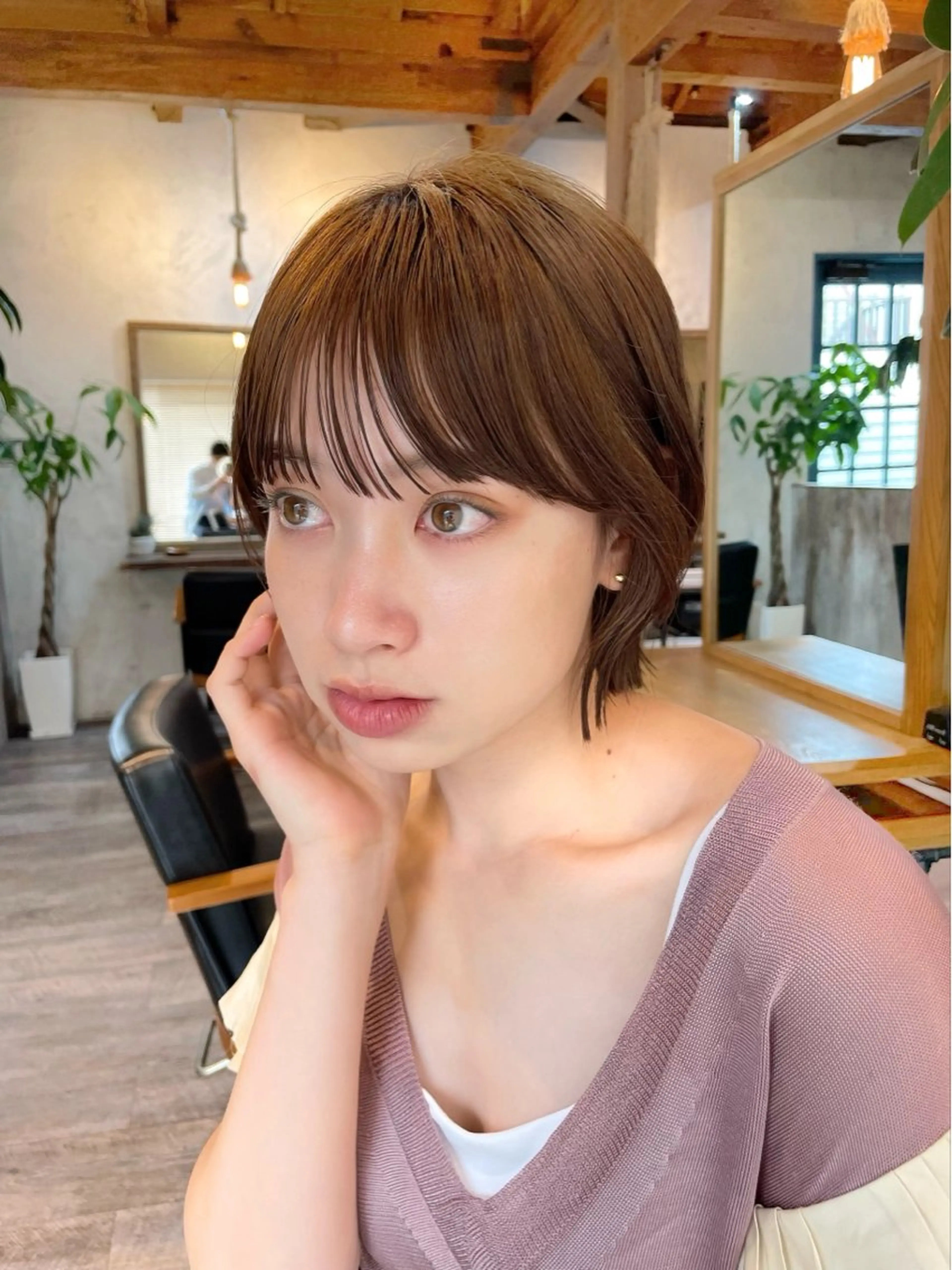 ショート カラー 切りっぱなしボブ ボブレイヤー ボブ くびれヘア 顔まわりレイヤー カット ヘアカラー 結べるレイヤーボブ くびれLady表参道のヘアスタイル