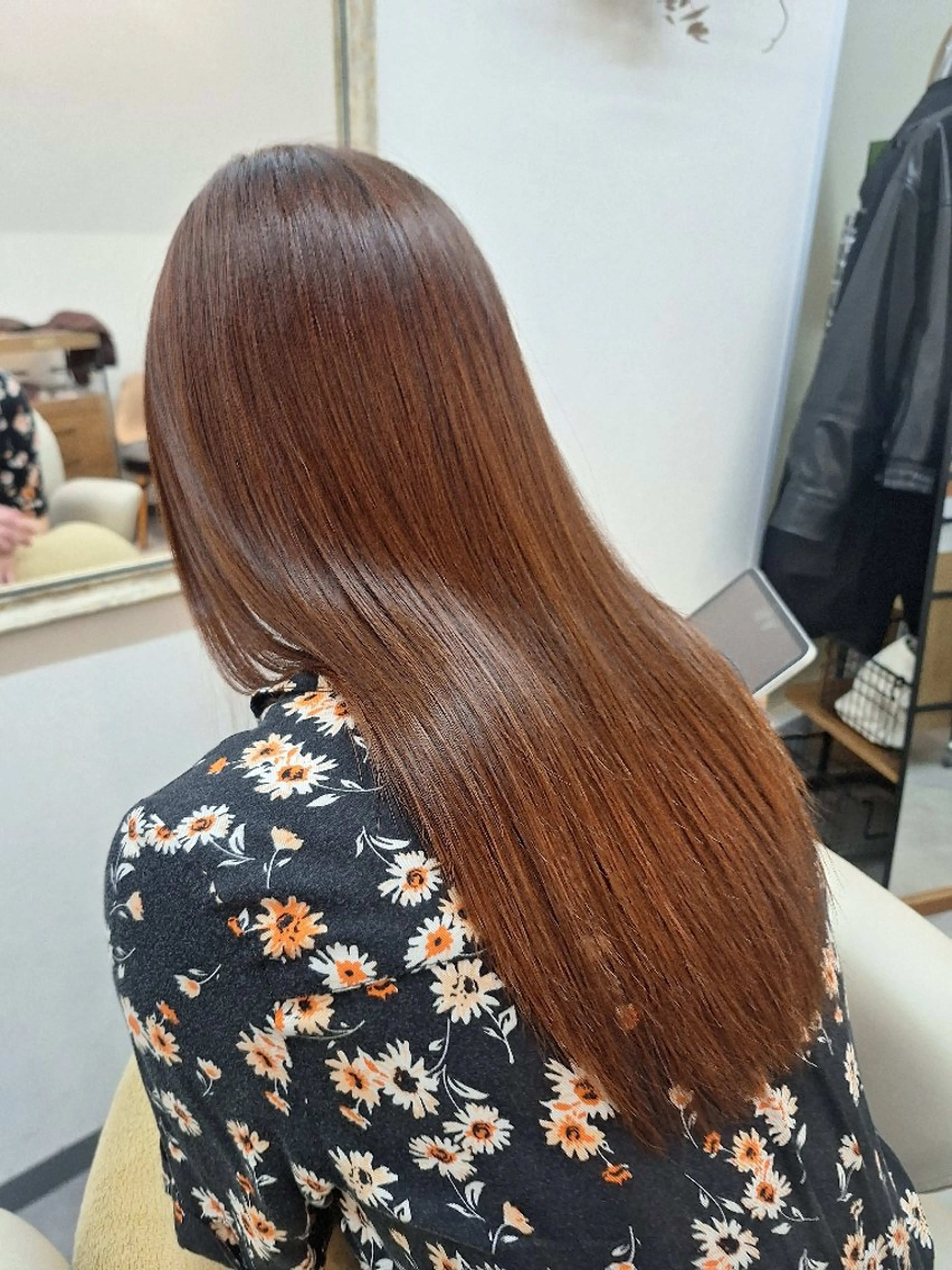 ロング くせ毛 トリートメント yolo.所属・夜特化型ヘアサロン 𓃱yolo.タナベのヘアスタイル