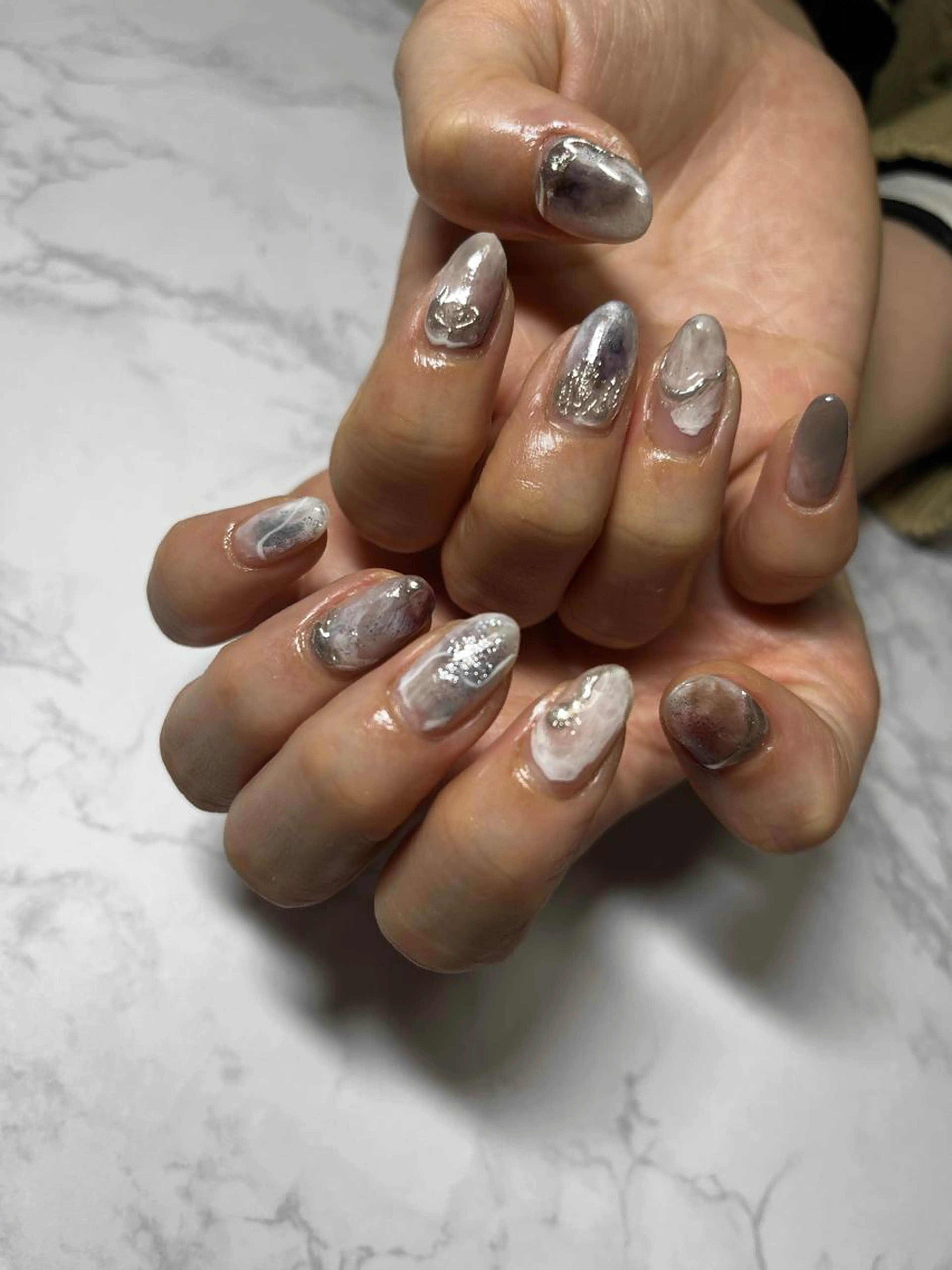 ハンド💅デザイン自由(オフケア込)の写真