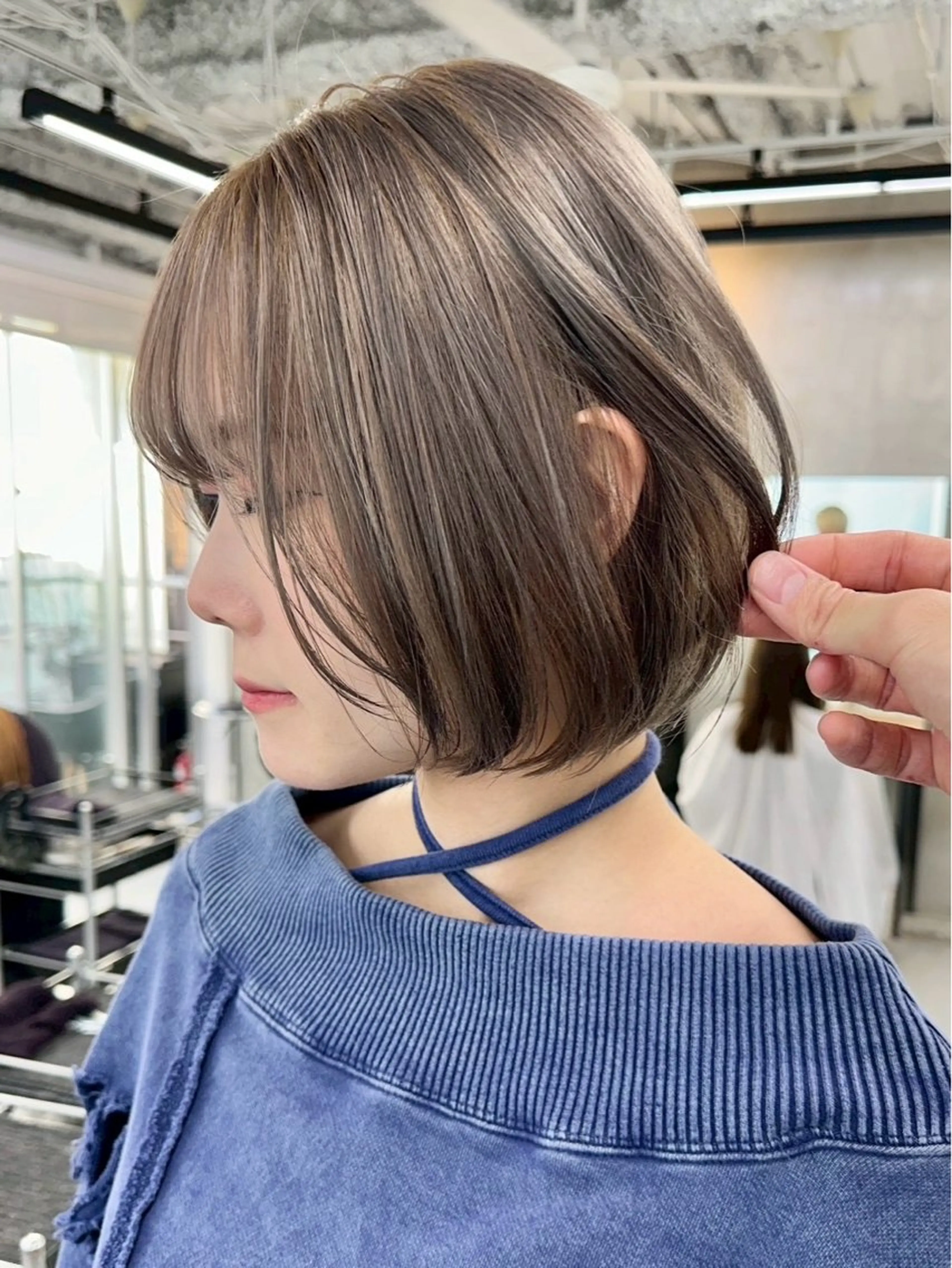 ショート カラー カット ヘアカラー トリートメント ハイトーン/ブリーチ 八重津 晃輔のヘアスタイル