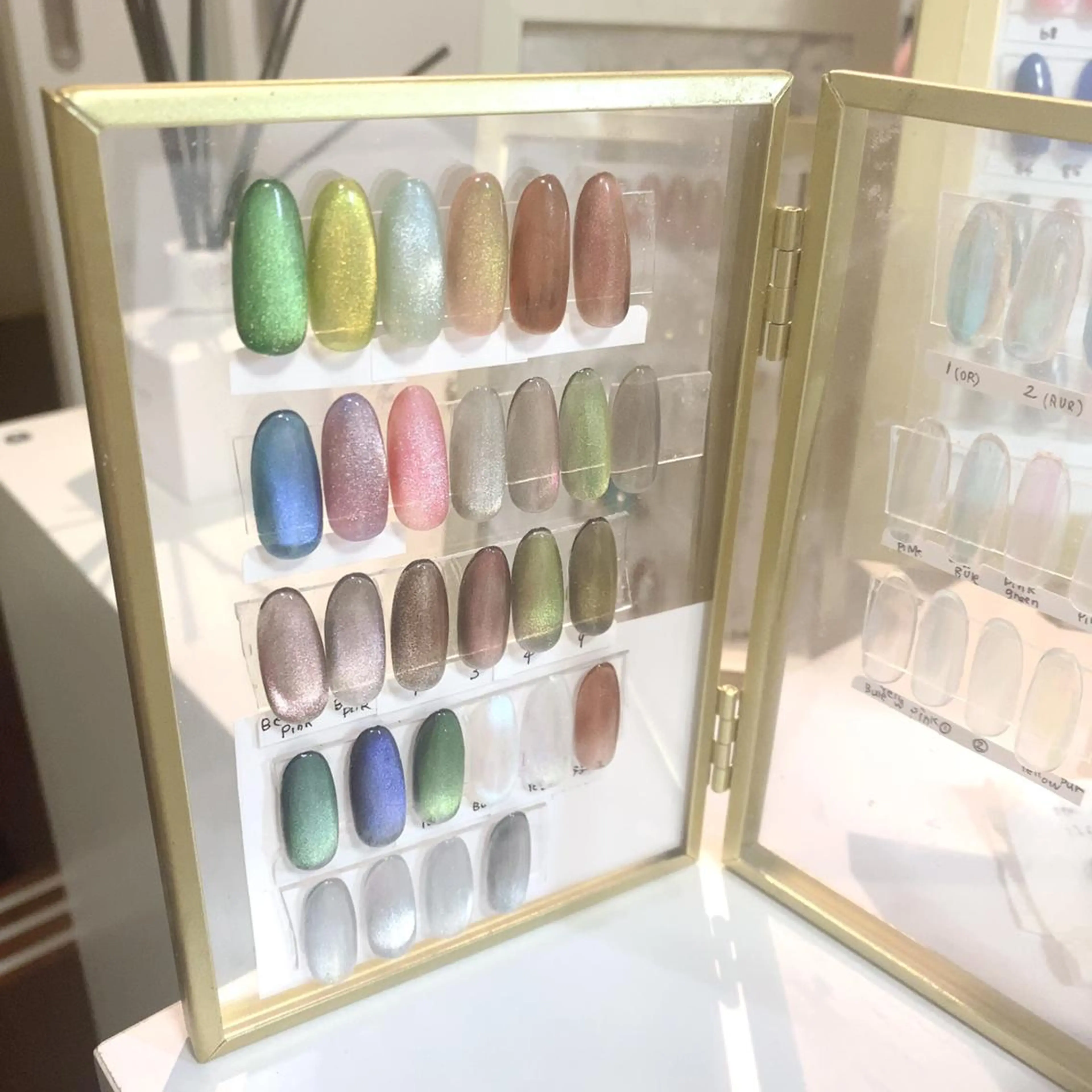 ネイル yochi nailのネイルデザイン