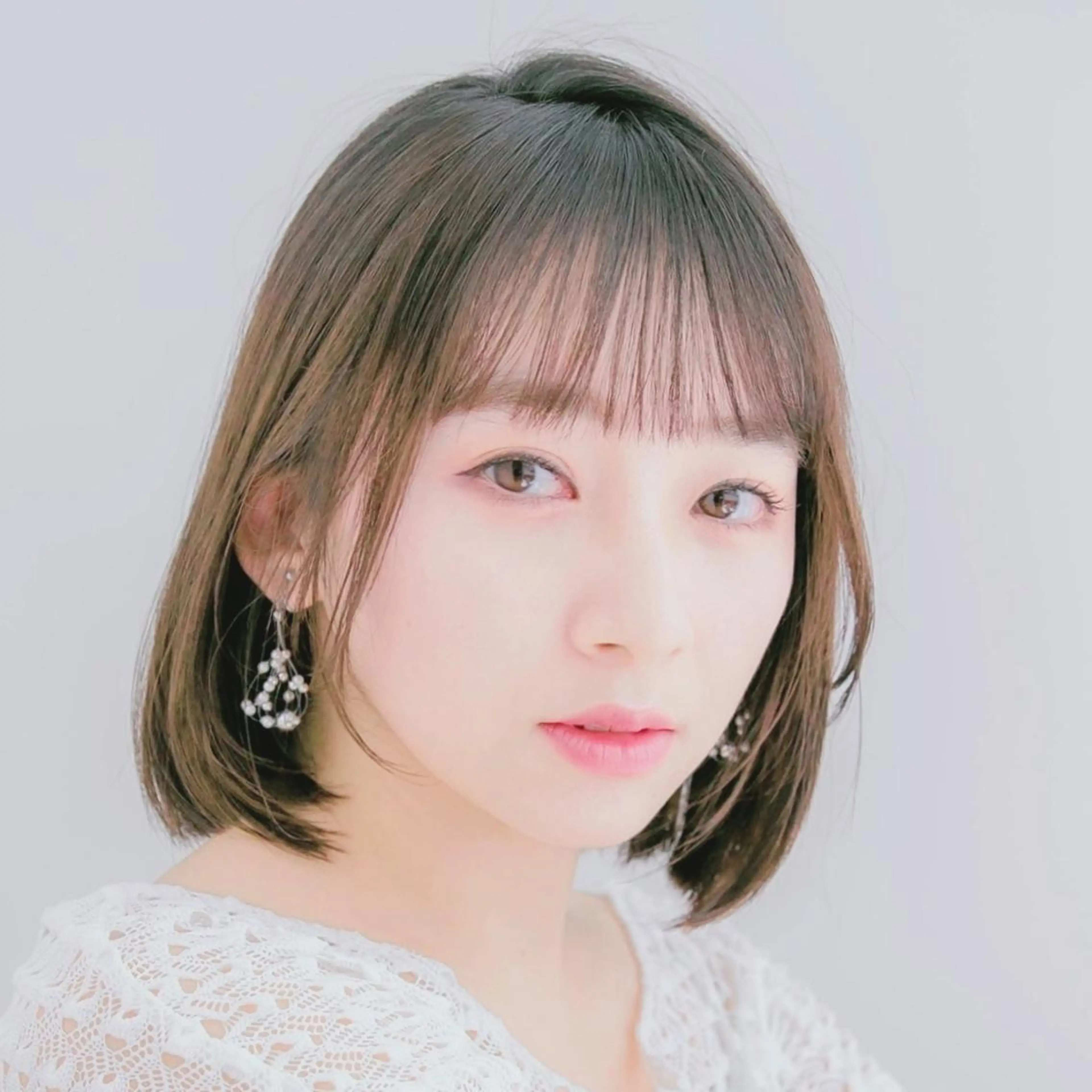 ミディアム カット ヘアカラー 縮毛矯正 トリートメント 縮毛矯正/レイヤー 💎やまもとちひろのヘアスタイル