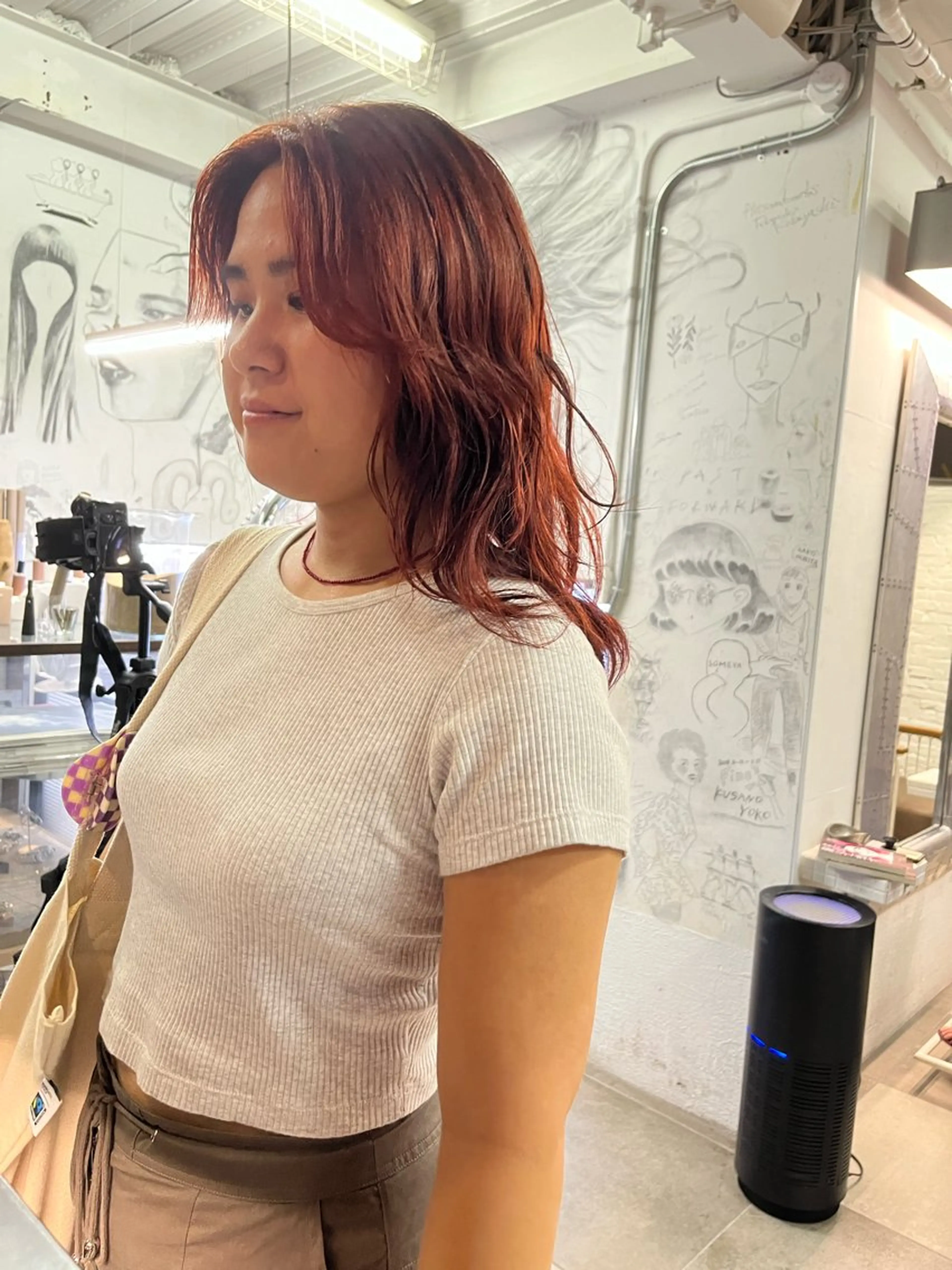 ミディアム カラー カット ヘアカラー トリートメント NOUN所属・eri kinjoのヘアスタイル