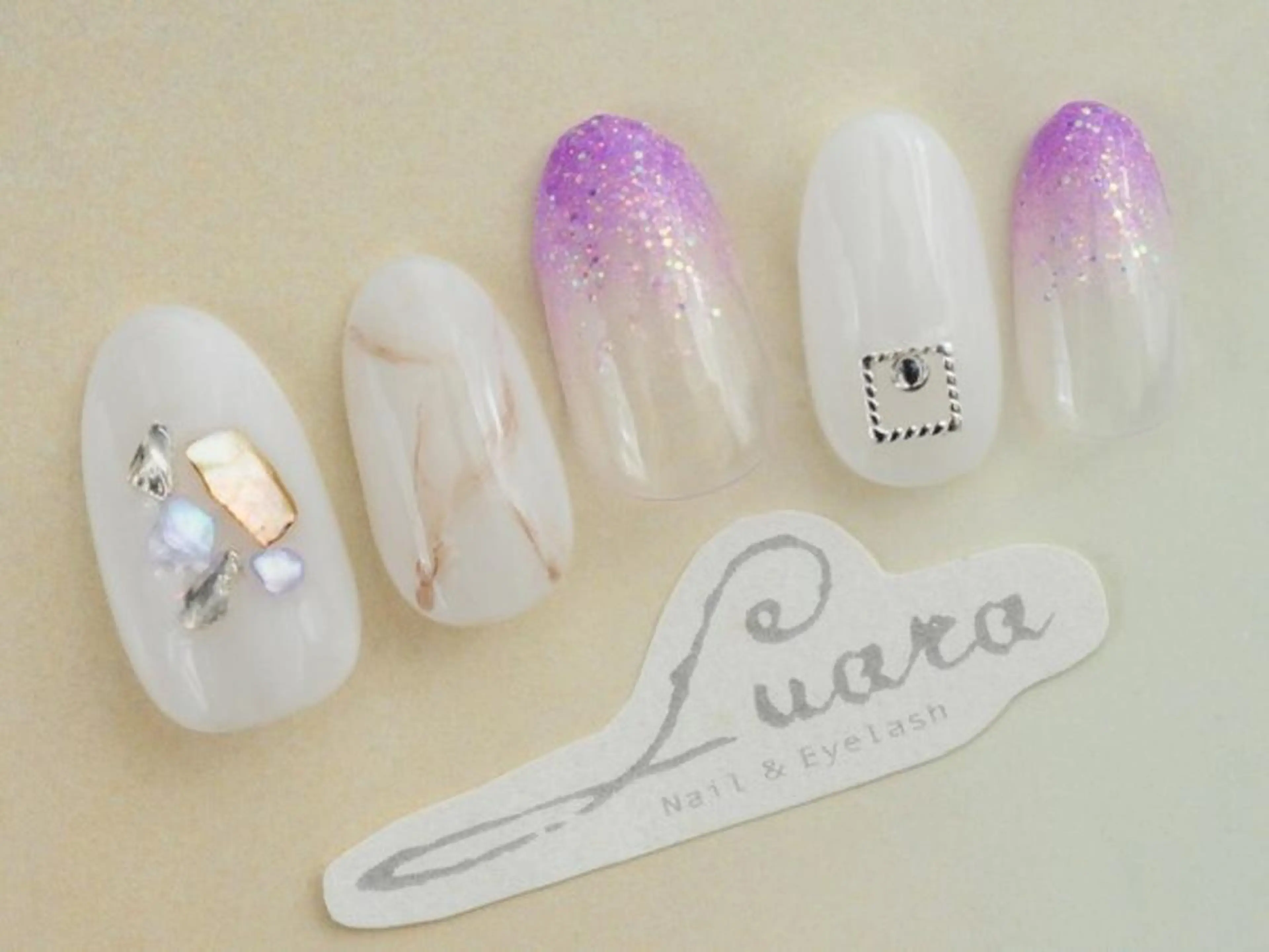 ネイル Luara ルアラのネイルデザイン
