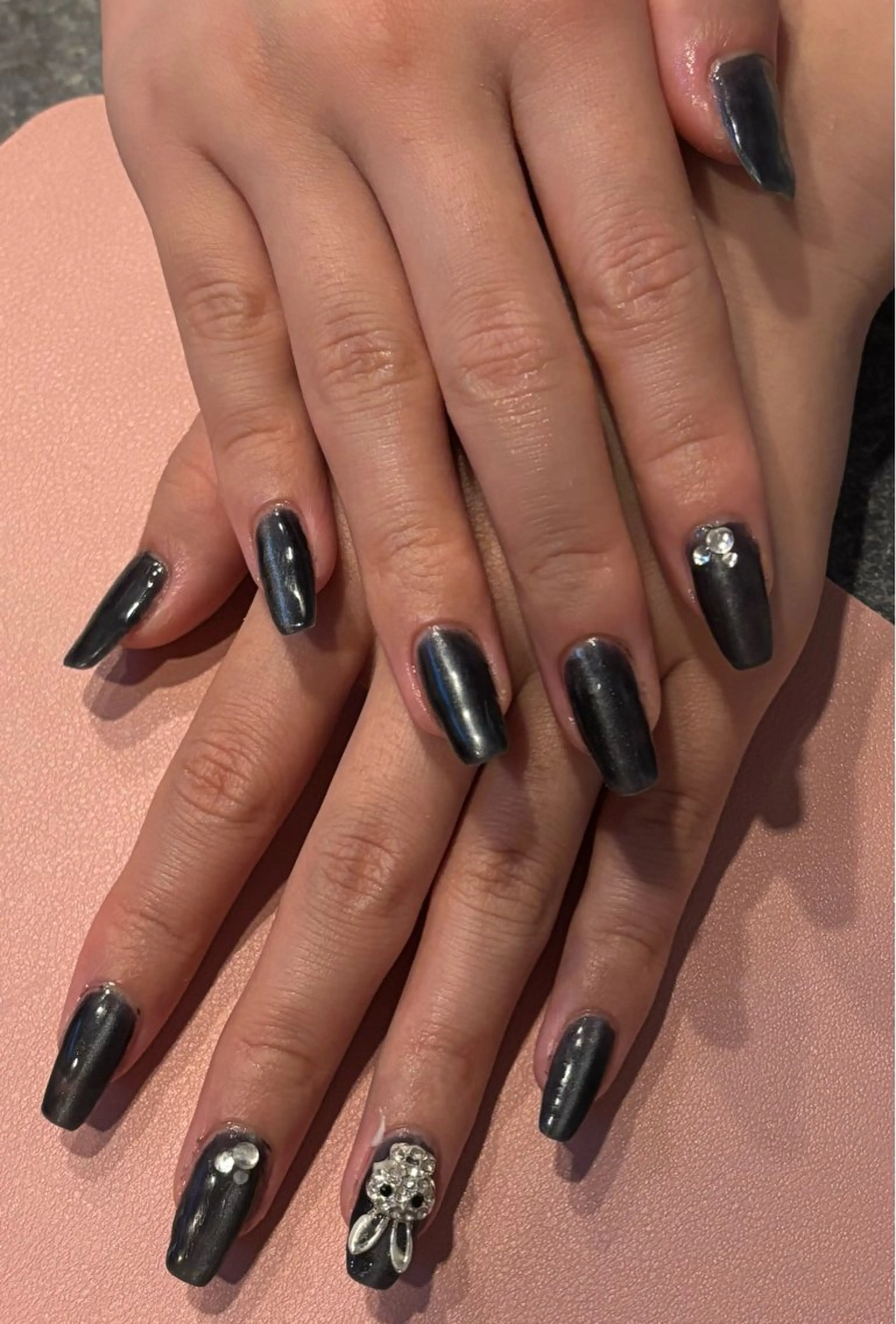 ネイル マグネットネイル ワンカラーネイル ハンドネイル nail salon いづみ(節花内)所属・ネイルサロン いづみ(節花内)のネイルデザイン