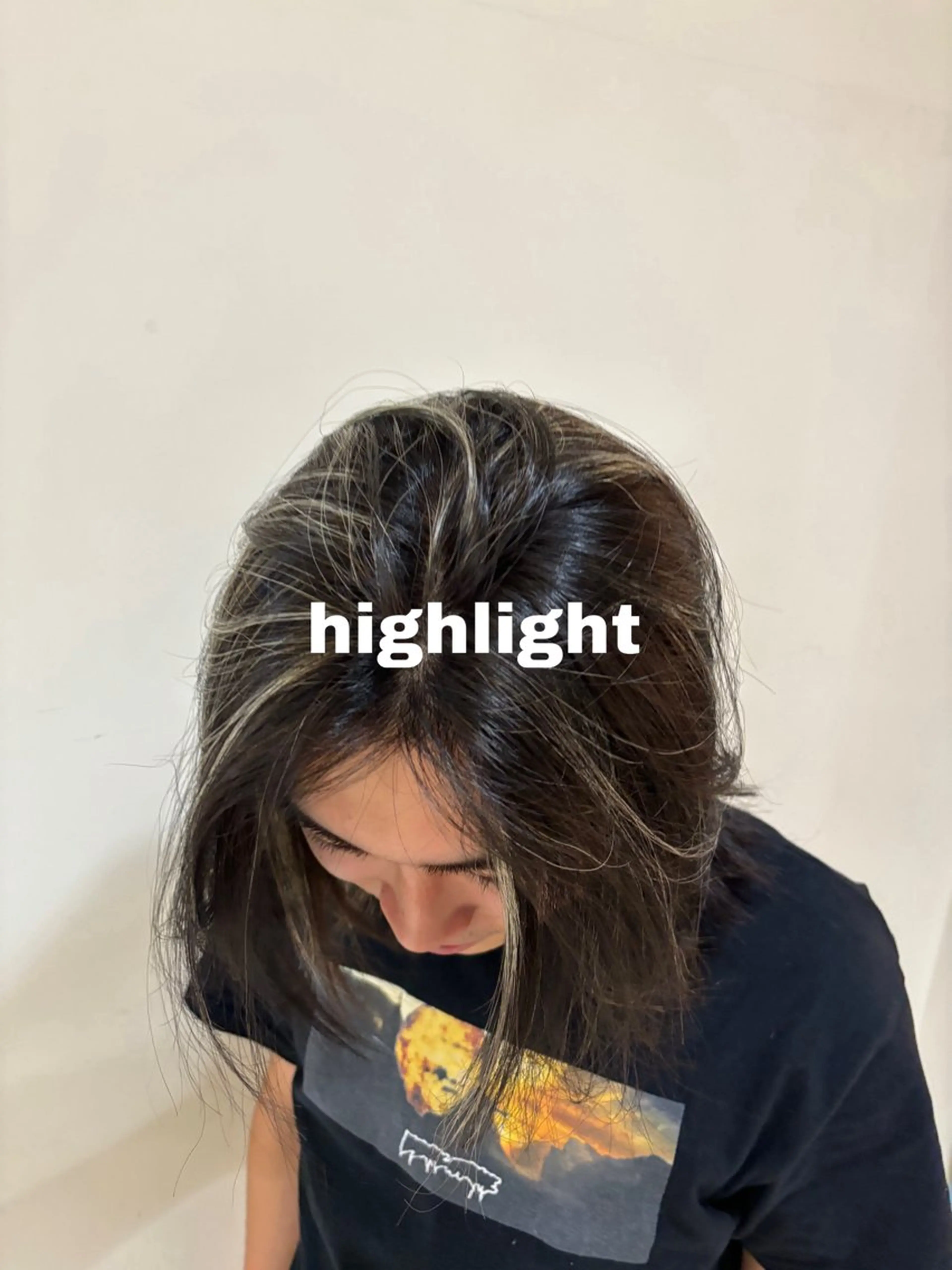 カラー メンズ 伊藤 杏奈のヘアスタイル