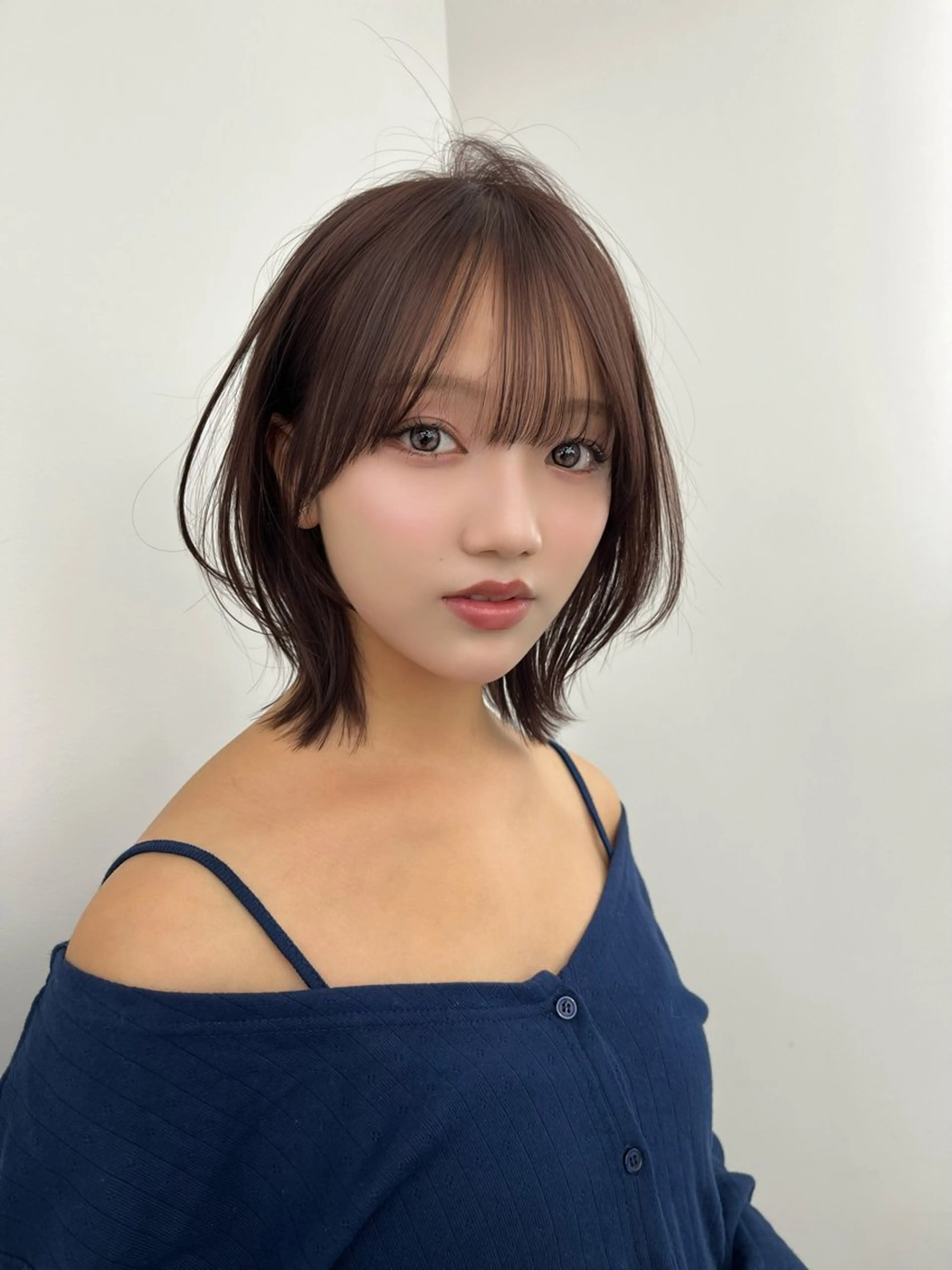 ミディアム カラー カット ヘアカラー トリートメント レイヤーカット顔周り /アレンジ伊藤彪真のヘアスタイル