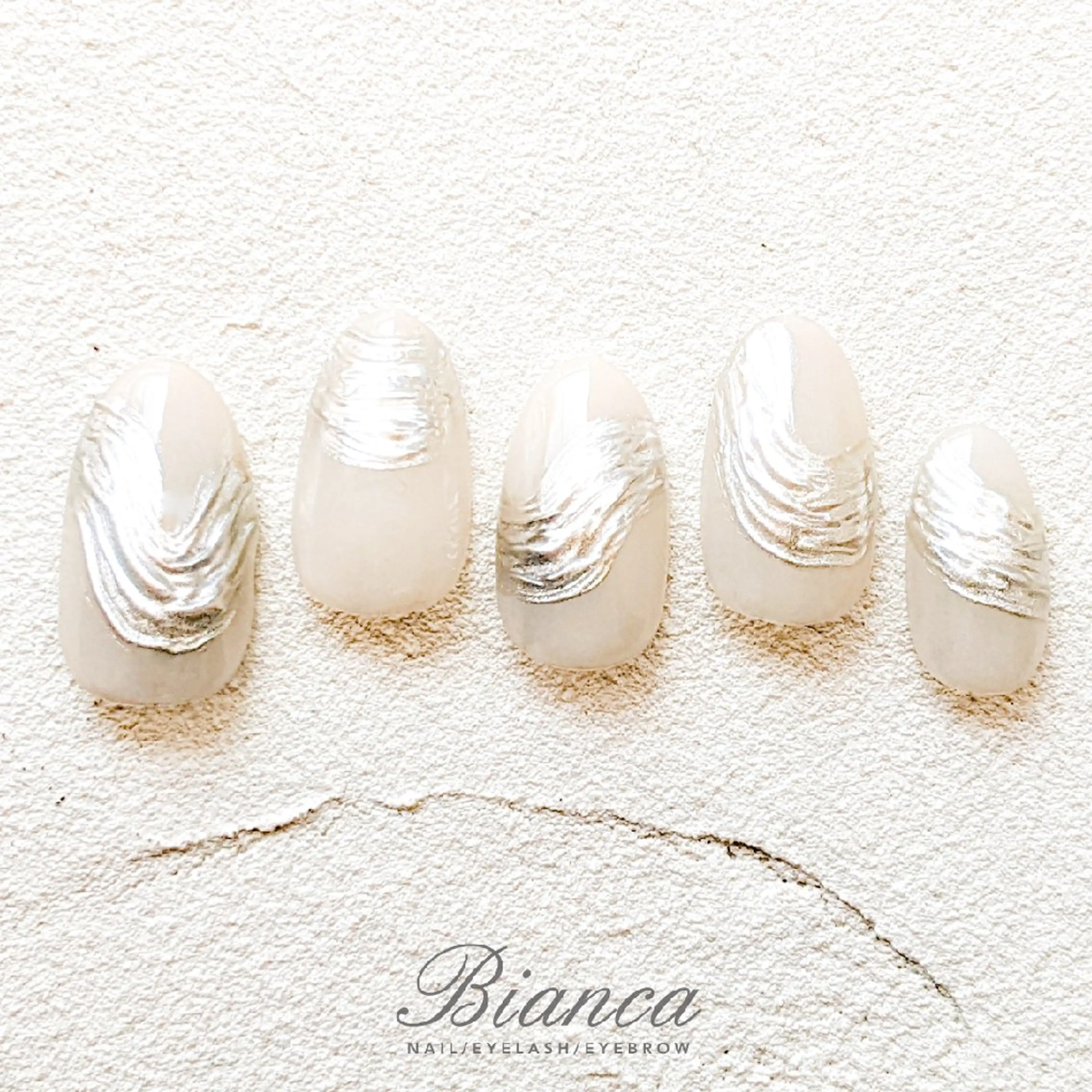 ネイル ミラーネイル ハンドネイル bianca 堀なぎさのネイルデザイン