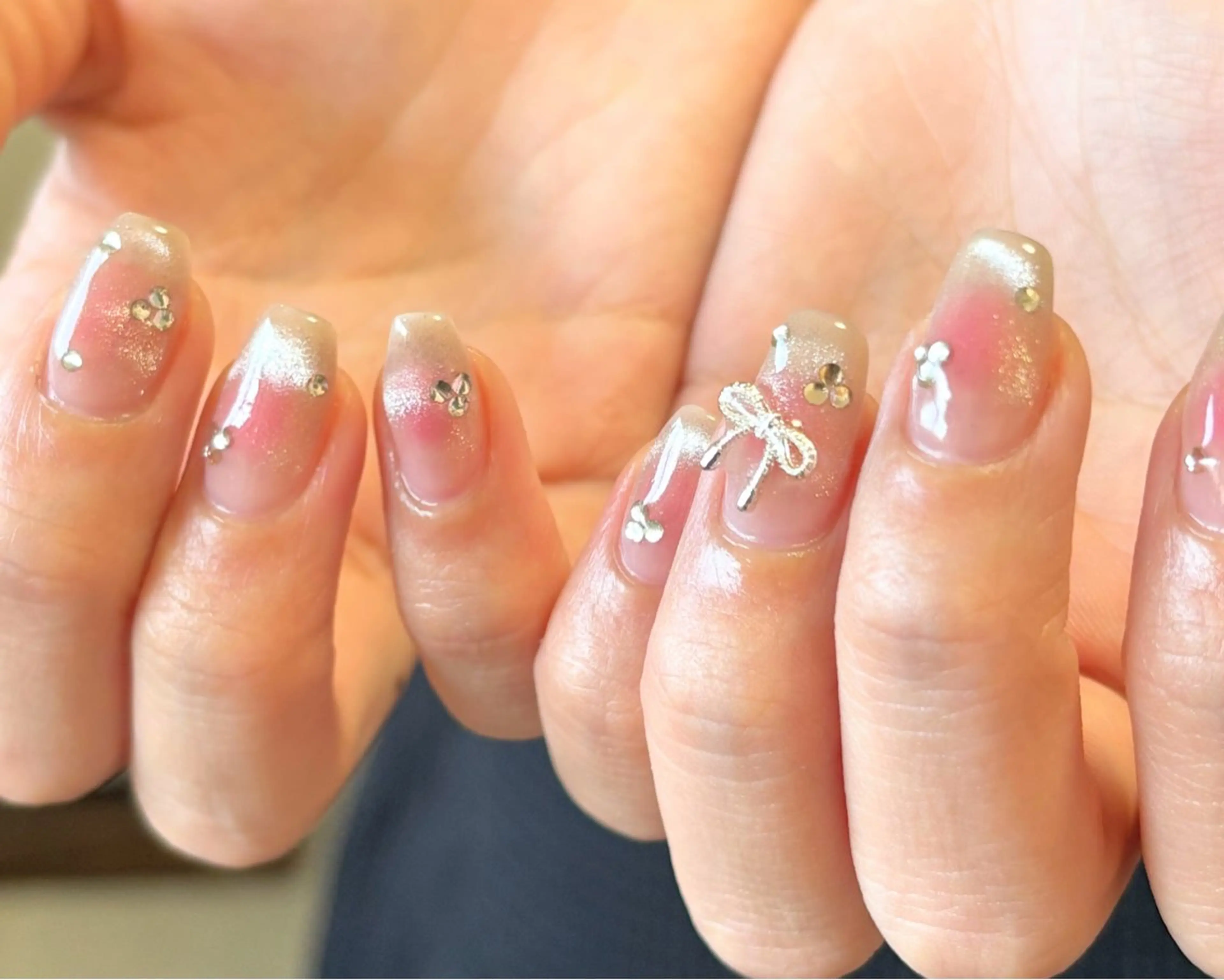 ネイル フラッシュネイル ジェルネイル キラキラネイル マグネットネイル 持ち込み ハンドネイル tamu nail 金町のネイルデザイン