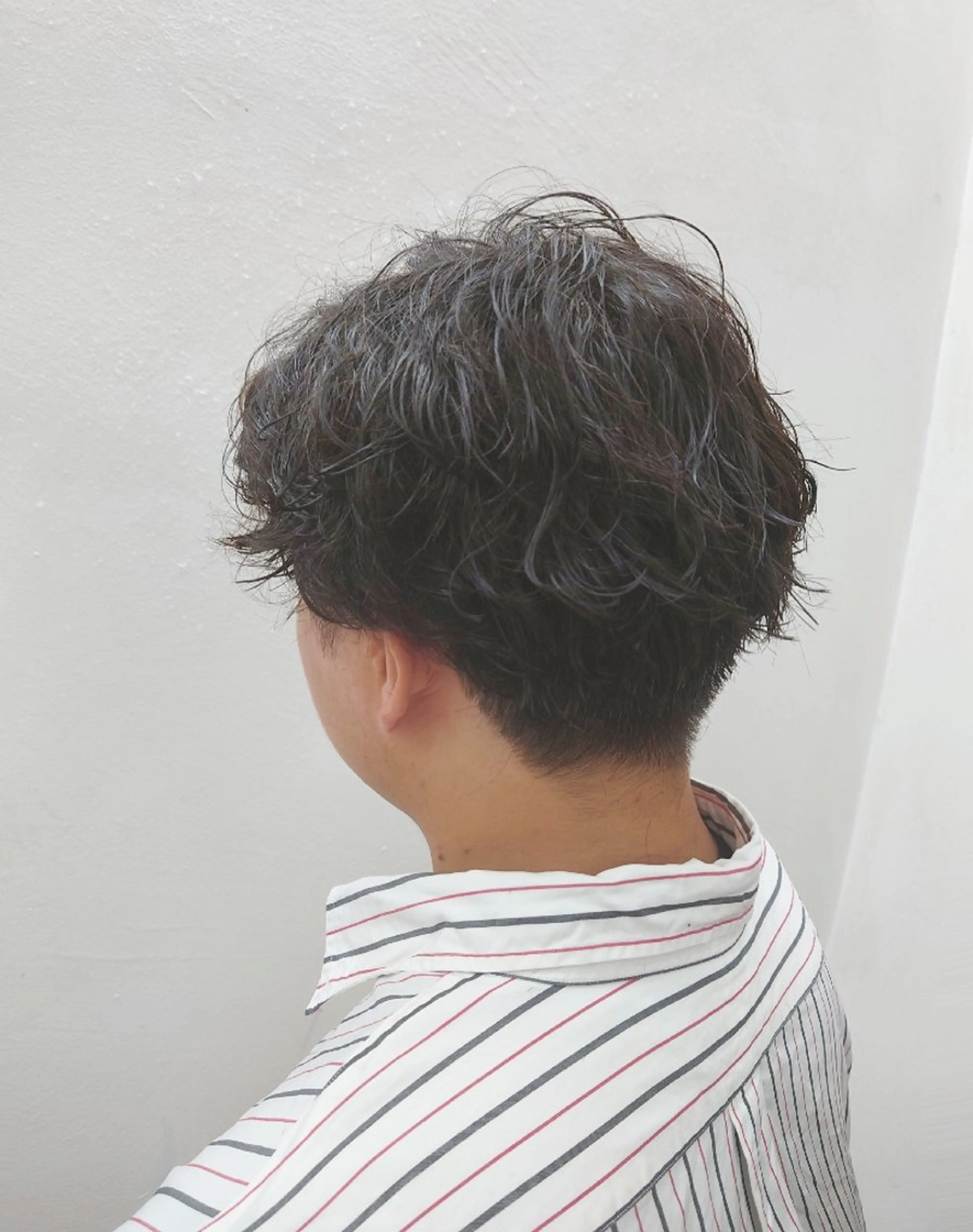 ショート メンズ パーマ メンズパーマ 波巻きパーマ カット パーマ Paddle所属・【メンズスタイル】 ﾏｴﾇﾏｷﾎのヘアスタイル
