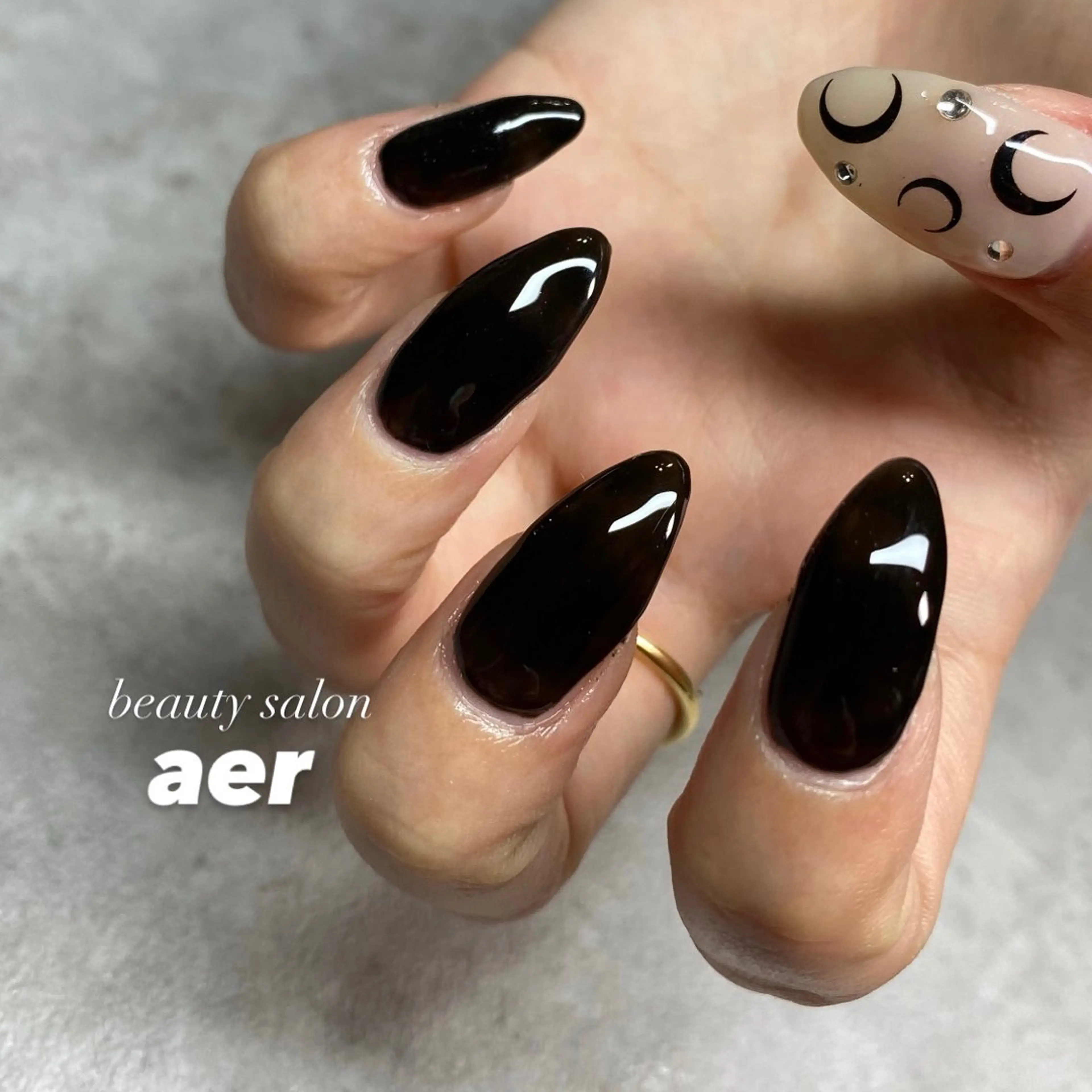 ネイル ハンドネイル デコパーツが得意♪ ネイル/眉毛/エステの眉毛・アイブロウイメージ