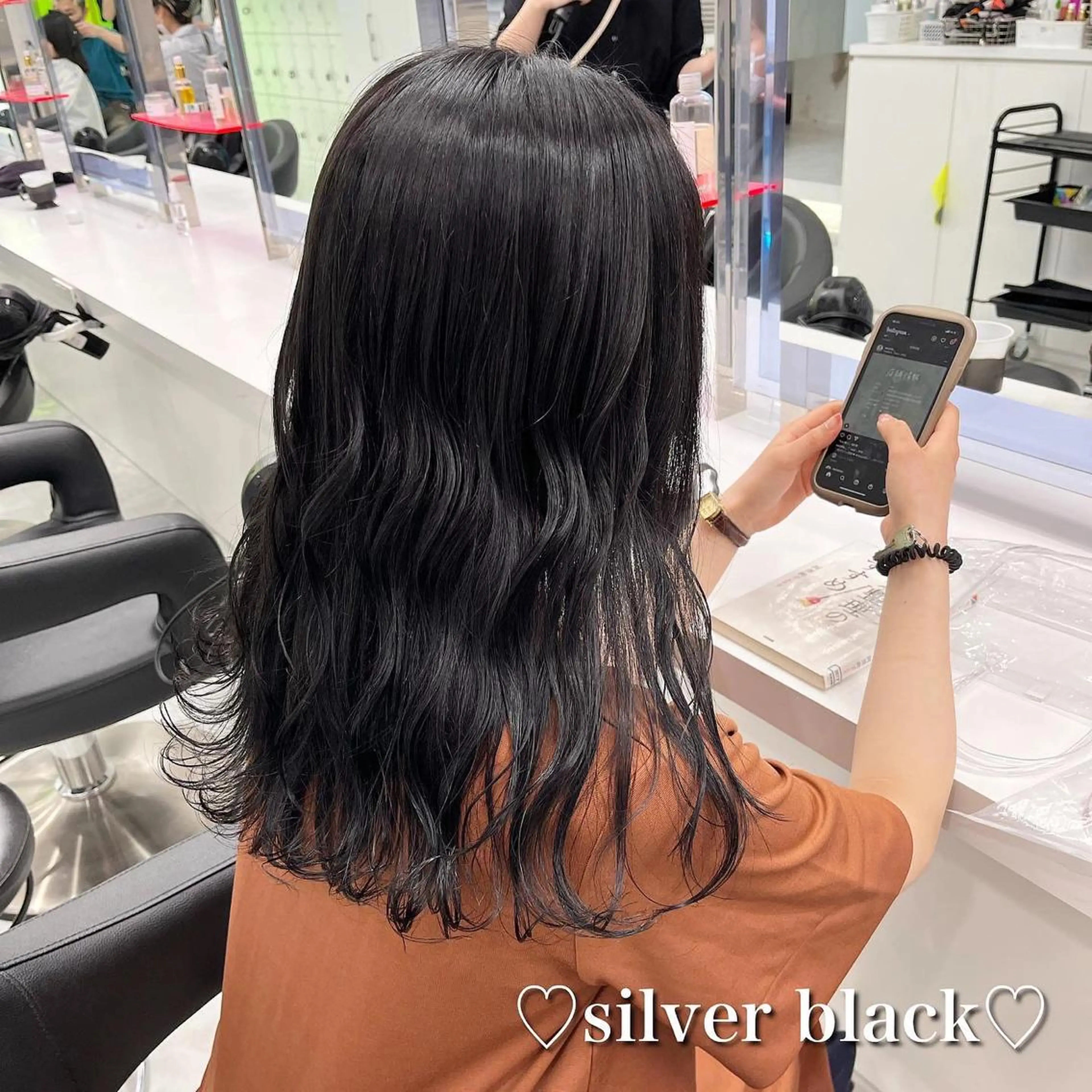 カラー 似合わせ💗透け感 💗うる艶カラー💗のヘアスタイル