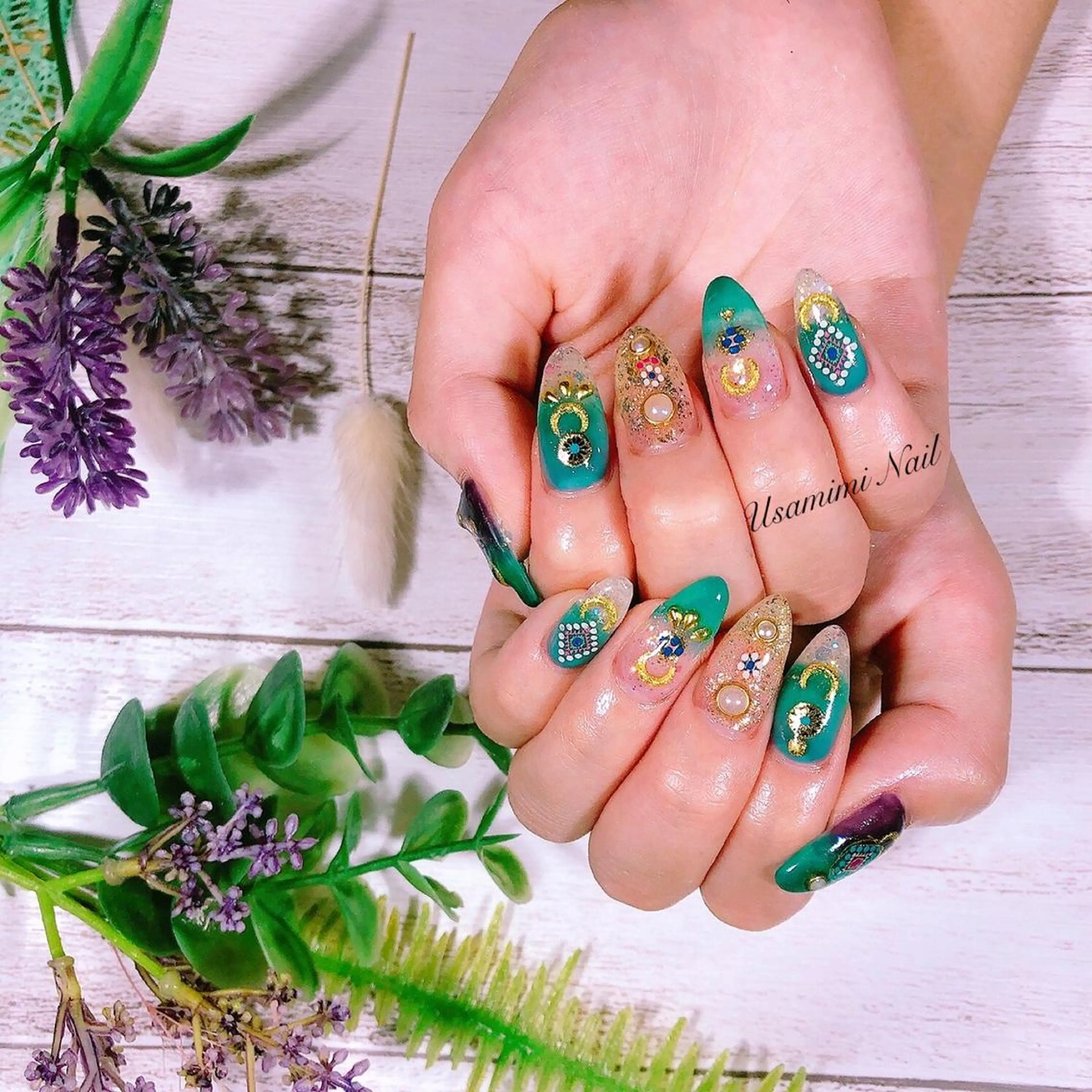 ネイル 💕🐰うさみみ🐰 💕のネイルデザイン