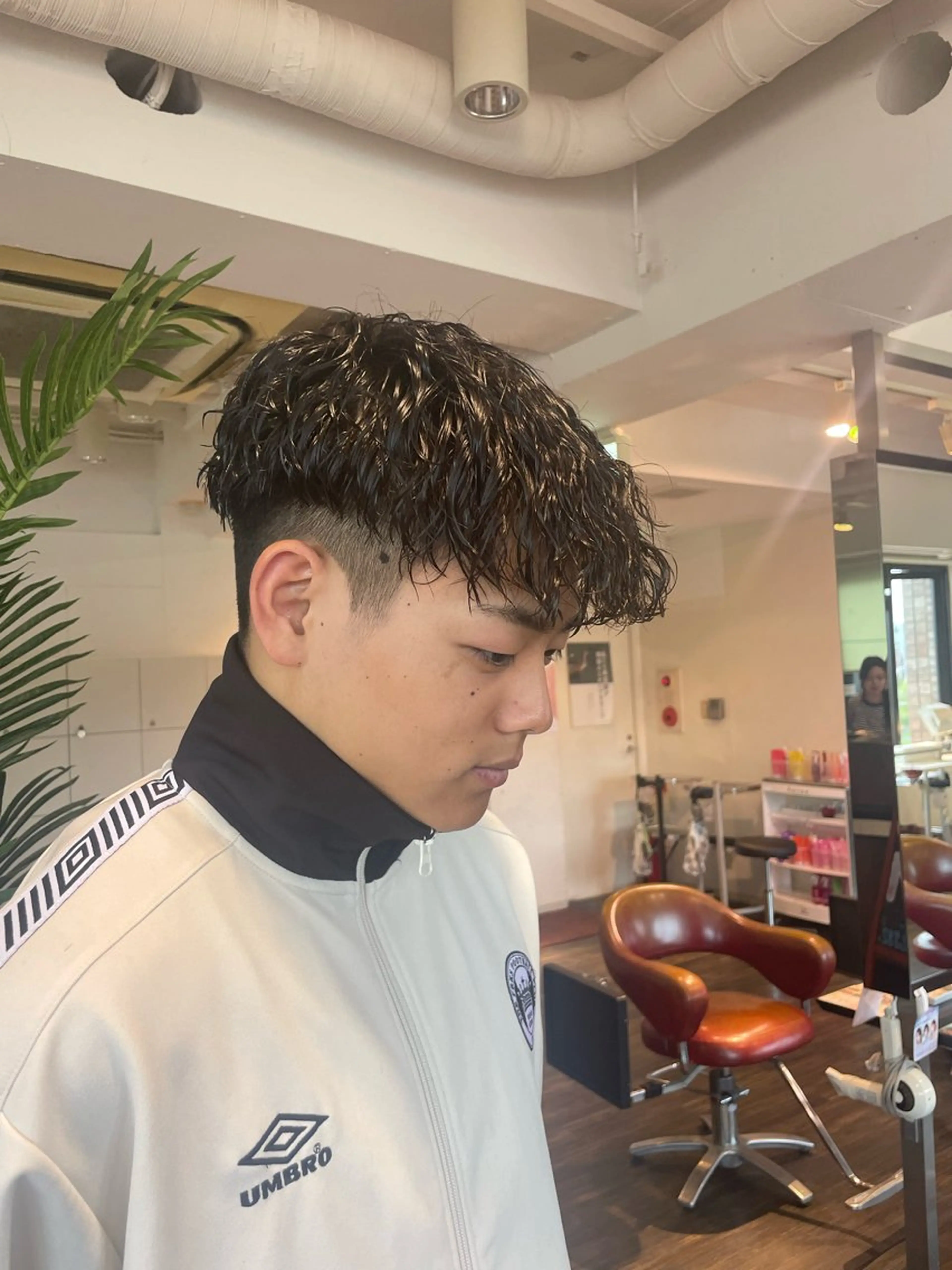 パーマ メンズ スペインカール カット パーマ 佐藤 綾郁のヘアスタイル