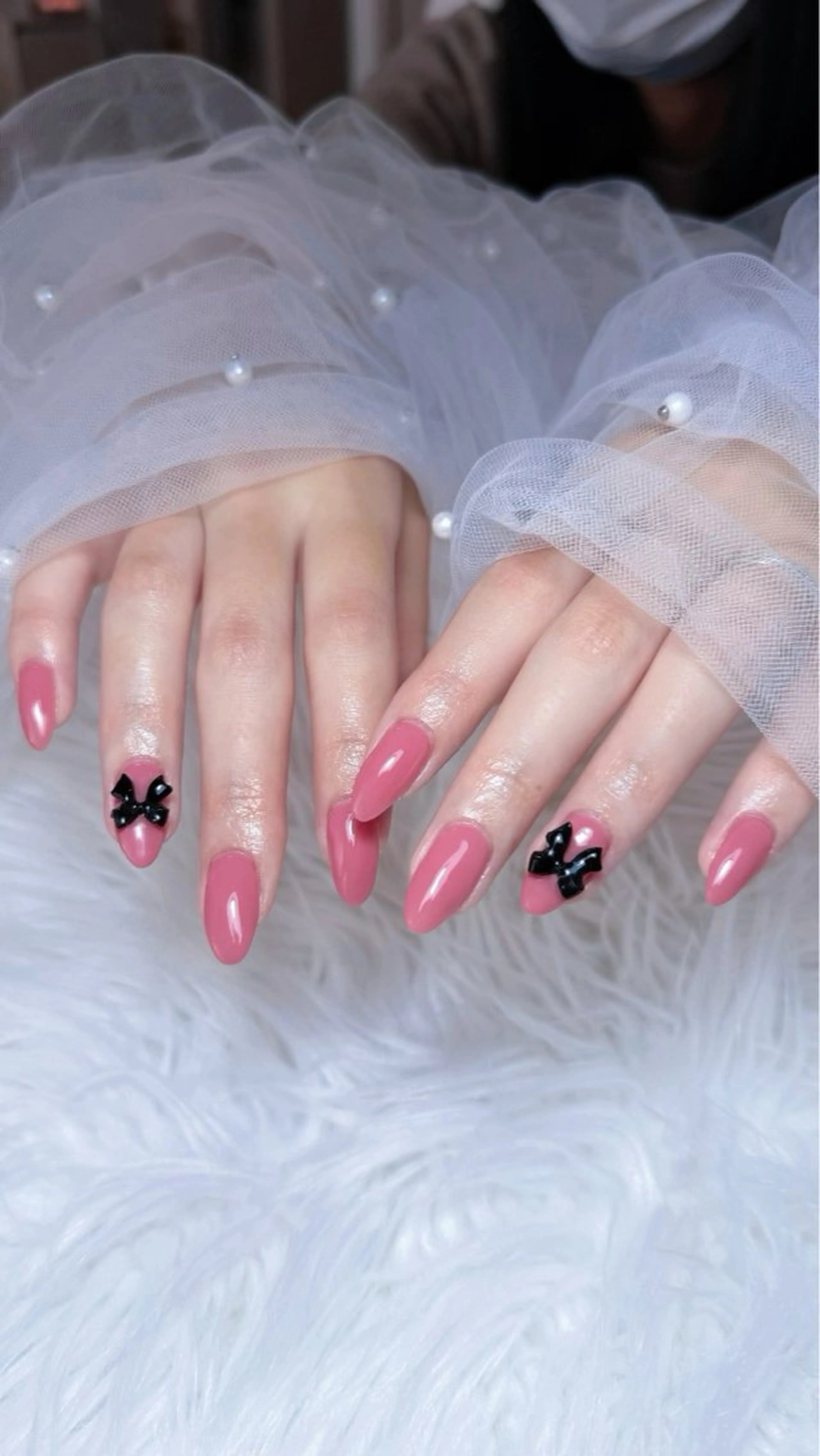 ネイル ガーリー ワンカラーネイル ピンク リボン ハンドネイル nailsalon Questのネイルデザイン