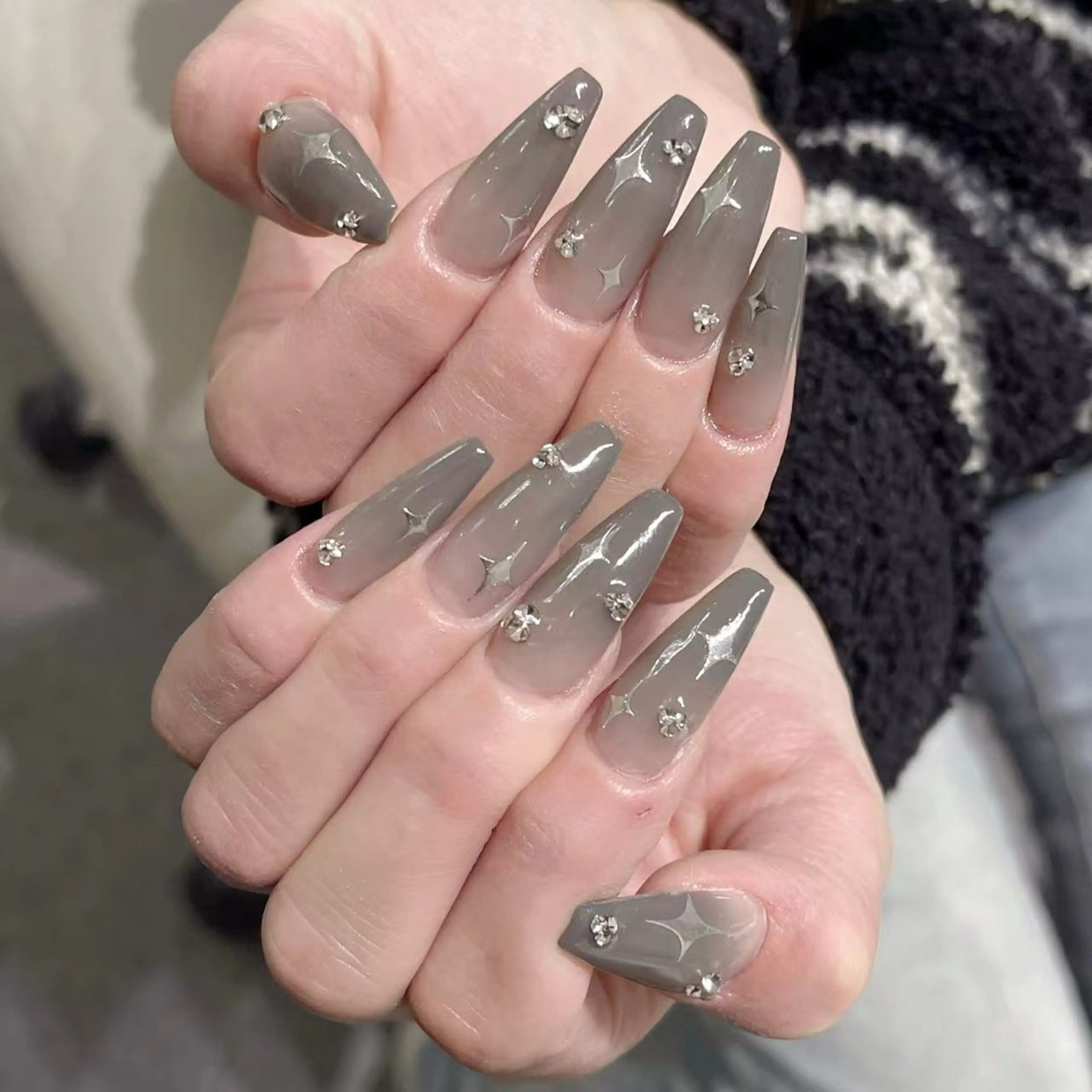 ネイル ハンドネイル Queens マオのネイルデザイン