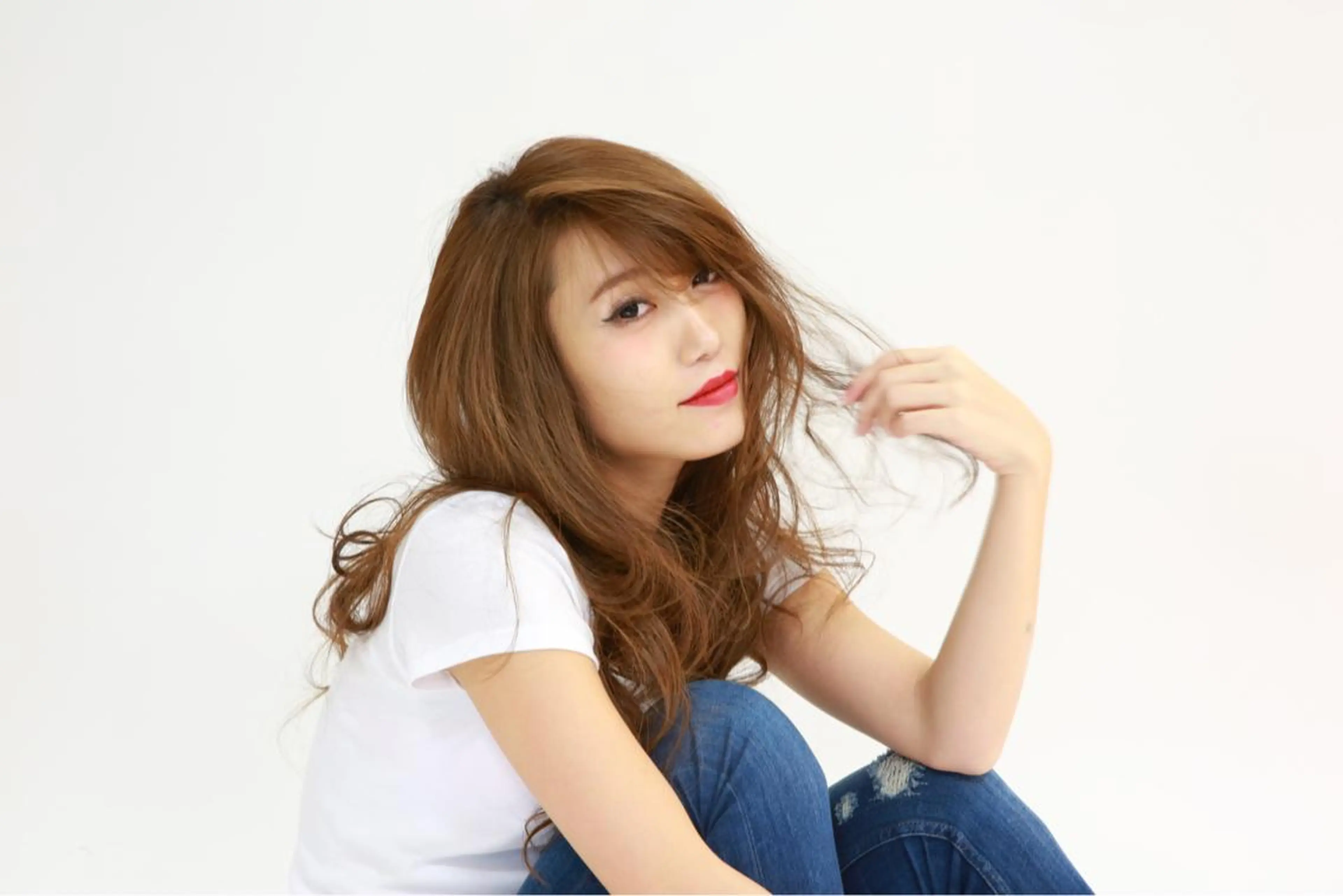 セミロング カラー パーマ ヘアアレンジ ベージュカラー オレンジ オレンジベージュ 髪質改善美容師 中村　一のヘアスタイル