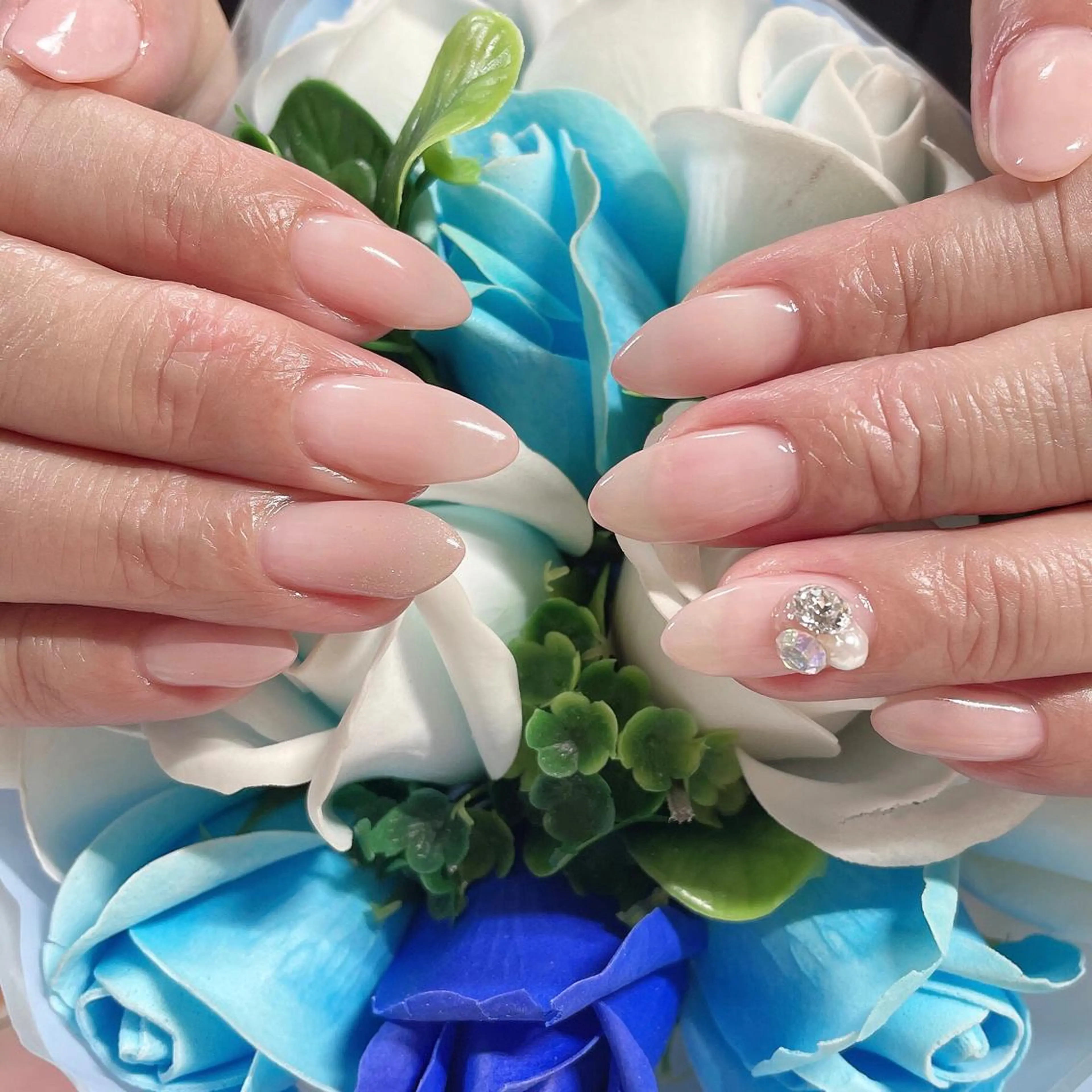 ネイル グラデーション 奥園 良恵のネイルデザイン