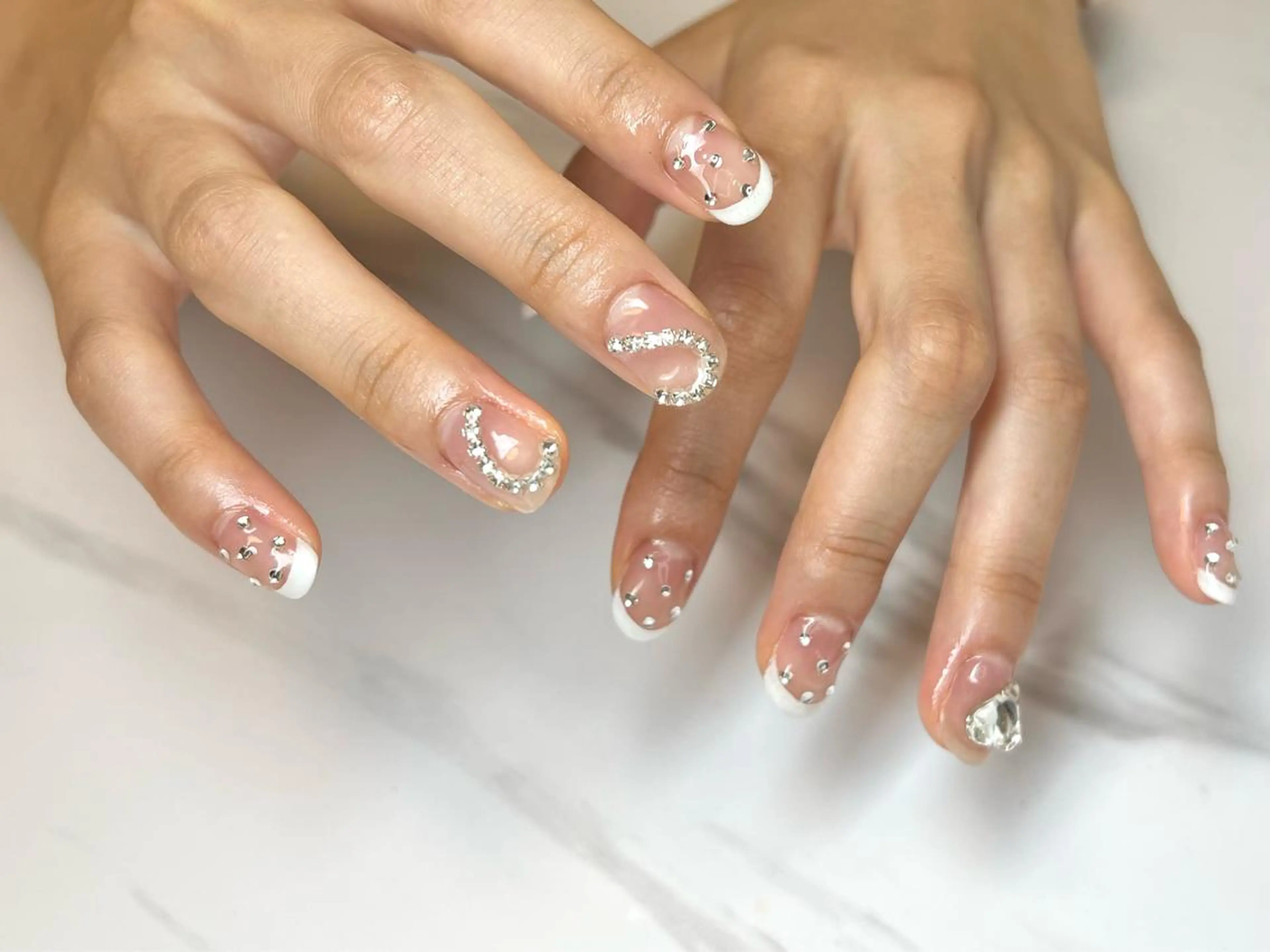 ネイル アートネイル フレンチネイル ジェルネイル ハート マグネットネイル ネイリスト シンのネイルデザイン