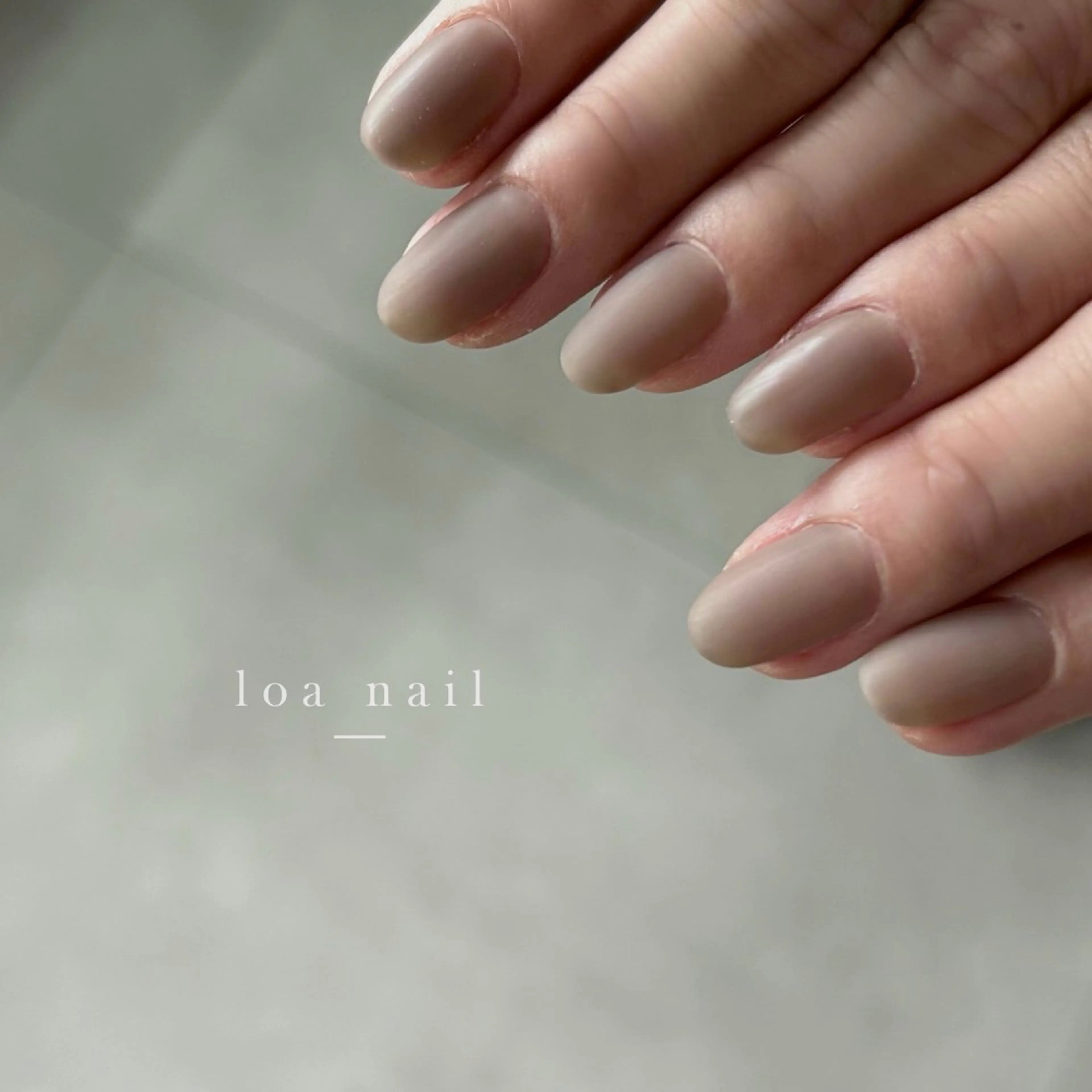 ネイル ニュアンスネイル l o a _ n a i lのネイルデザイン