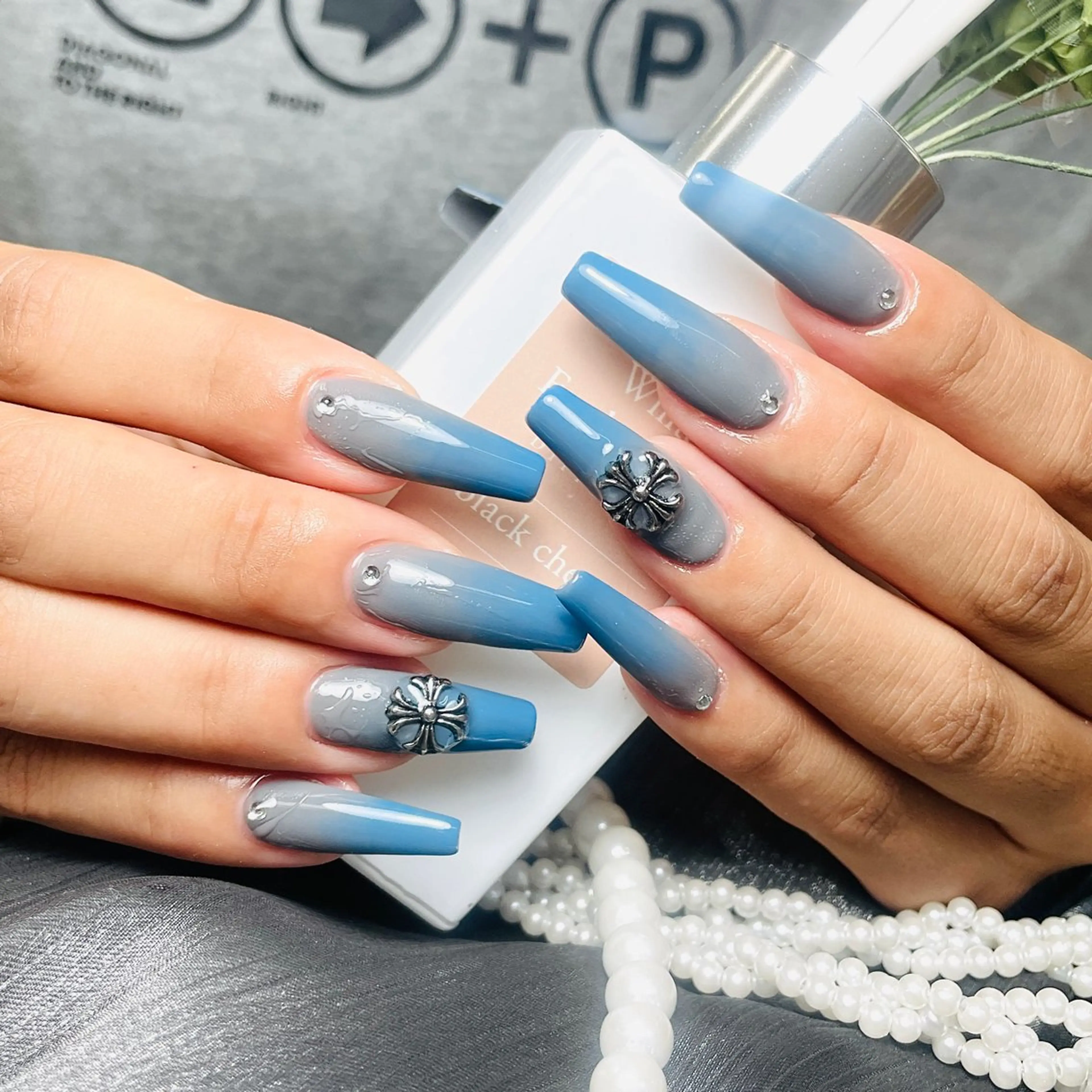 ネイル star nail salon所属・X INのネイルデザイン