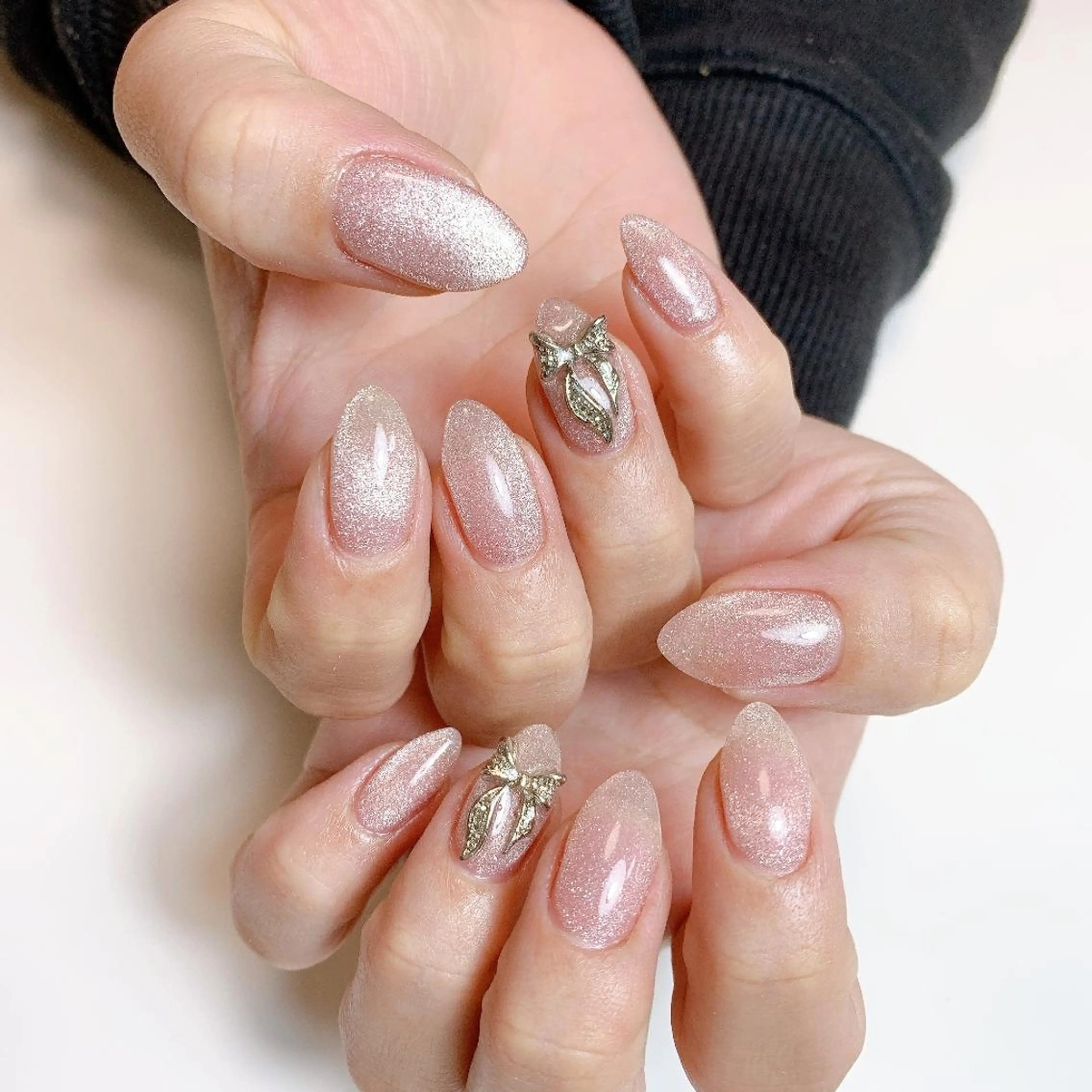 セミロング ネイル マグネットネイル ☺︎山部 志麻☺︎のネイルデザイン